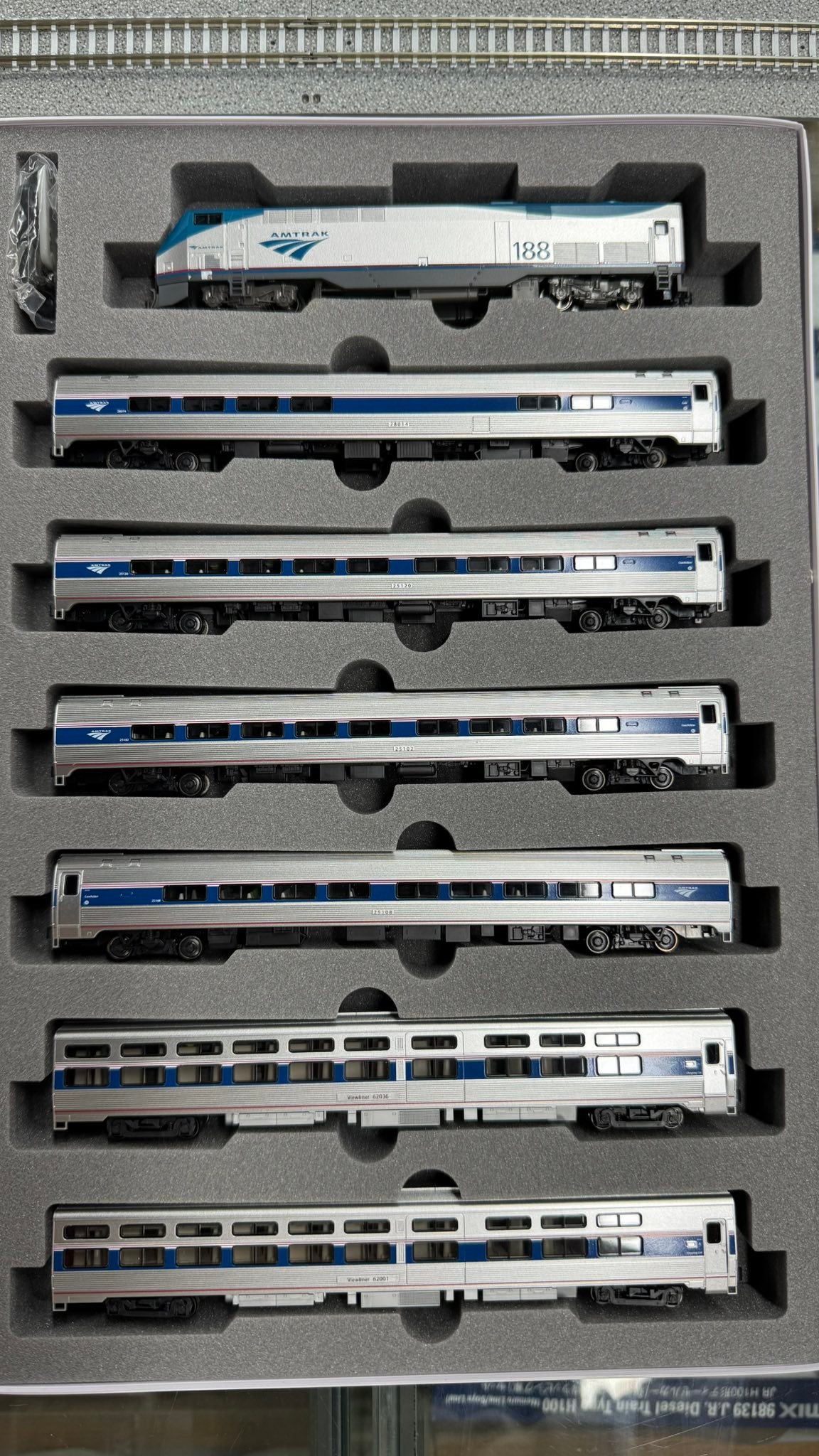Kato 106-6281 6282 EMD SD70ACe Union Pacific #8512 Hkd 1400 不拆售 