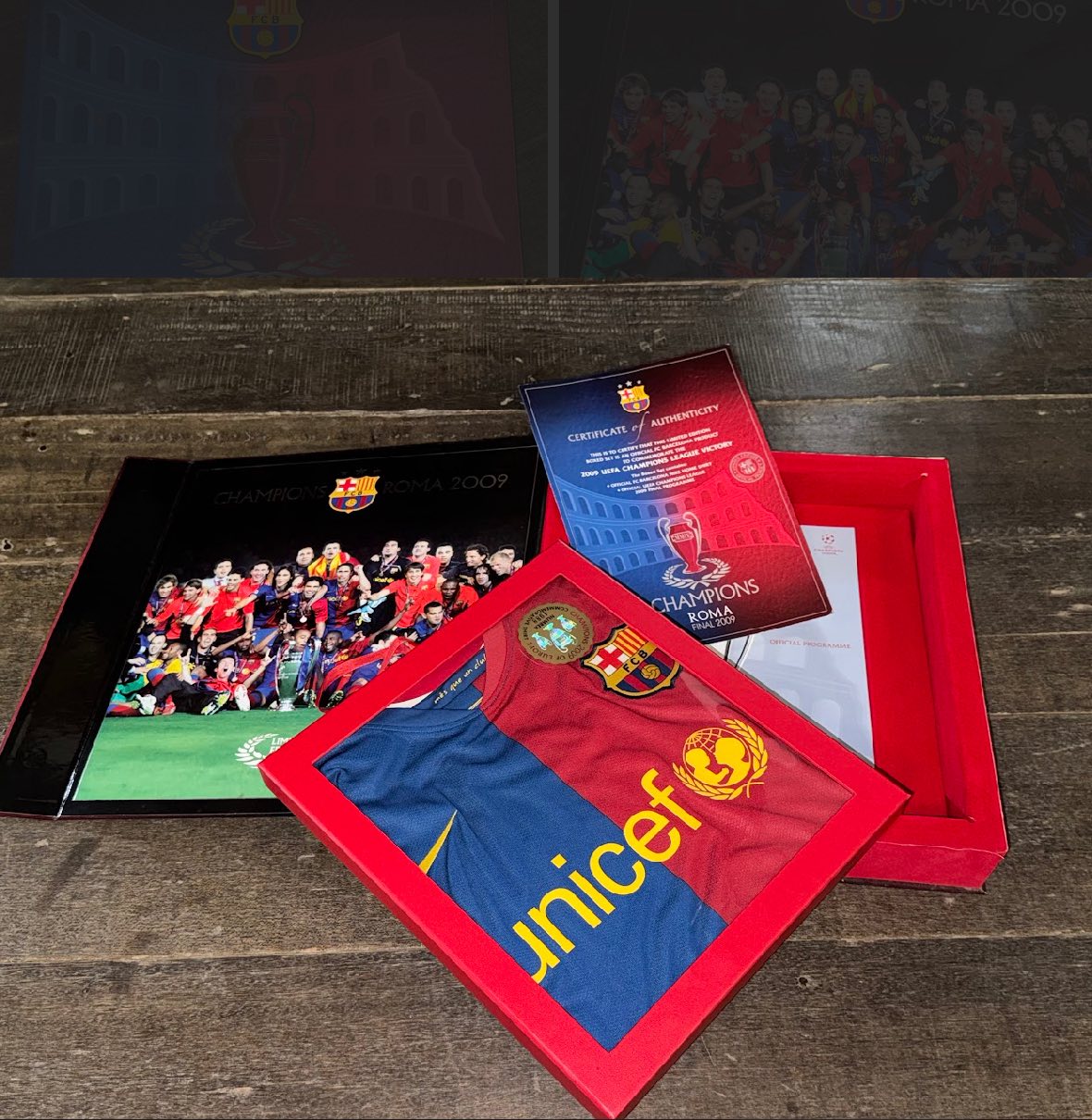 ลิ้วสตอรี่ - ถึงไทยแล้ว 🔵🔴 บาซ่า 6 แชมป์ ปีที่กวาดทุกแชมป์... | Facebook