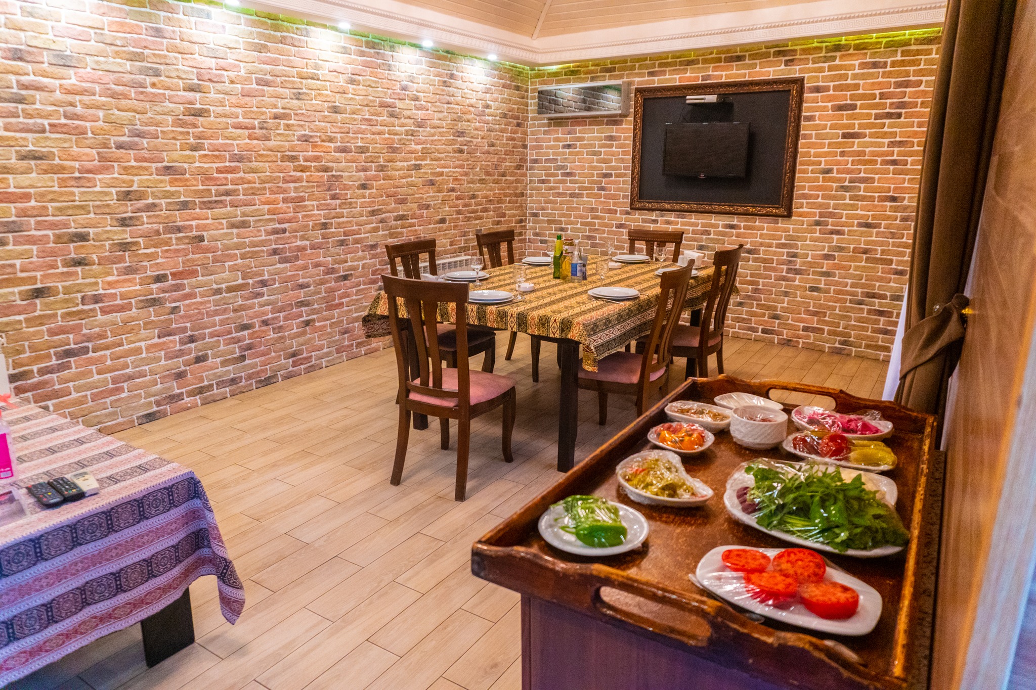 Top Qapı Restoran | Baku
