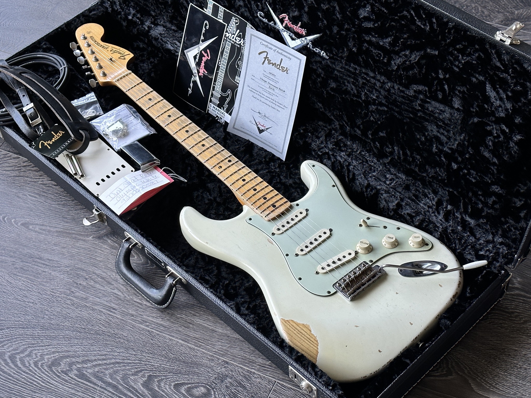 Relic ★OlympicWhite LaquerStratocaster★