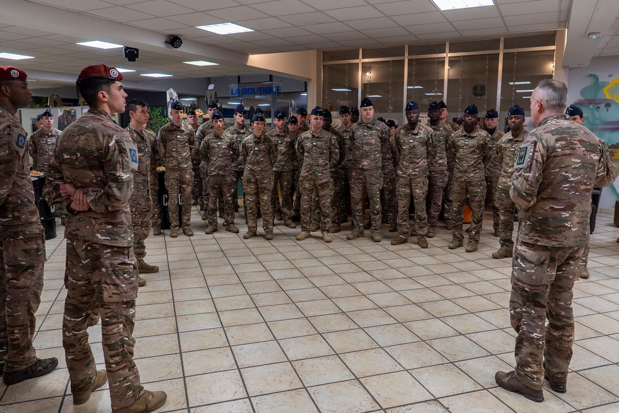 1er Régiment du train... - 1er Régiment du train parachutiste