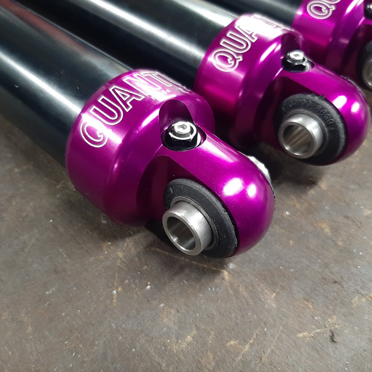 Quantum Racing Suspension