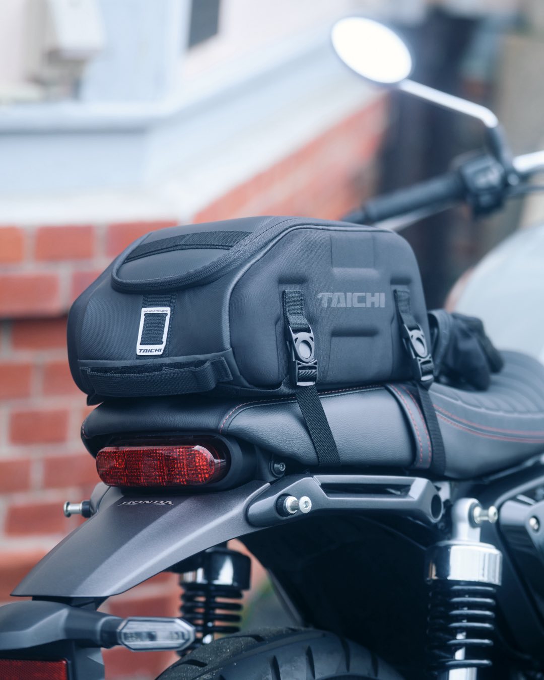 TAICHI Riding Gear】 RSB312 | SPORTS SEAT BAG .10 This is the 