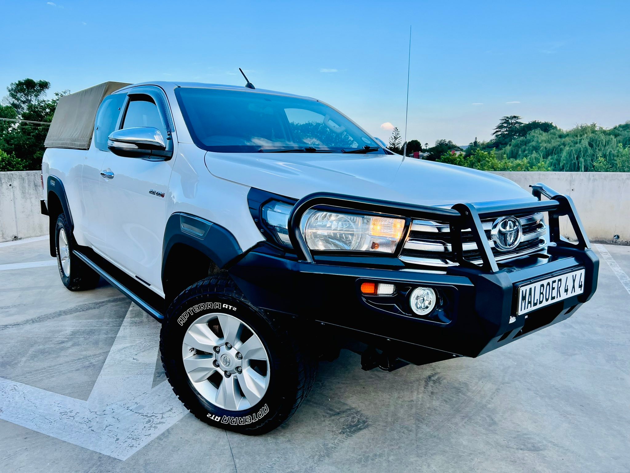 SOLD‼️ ‼️Absolutely Great Condition Hilux GD-6 Extra cab 4x4 for