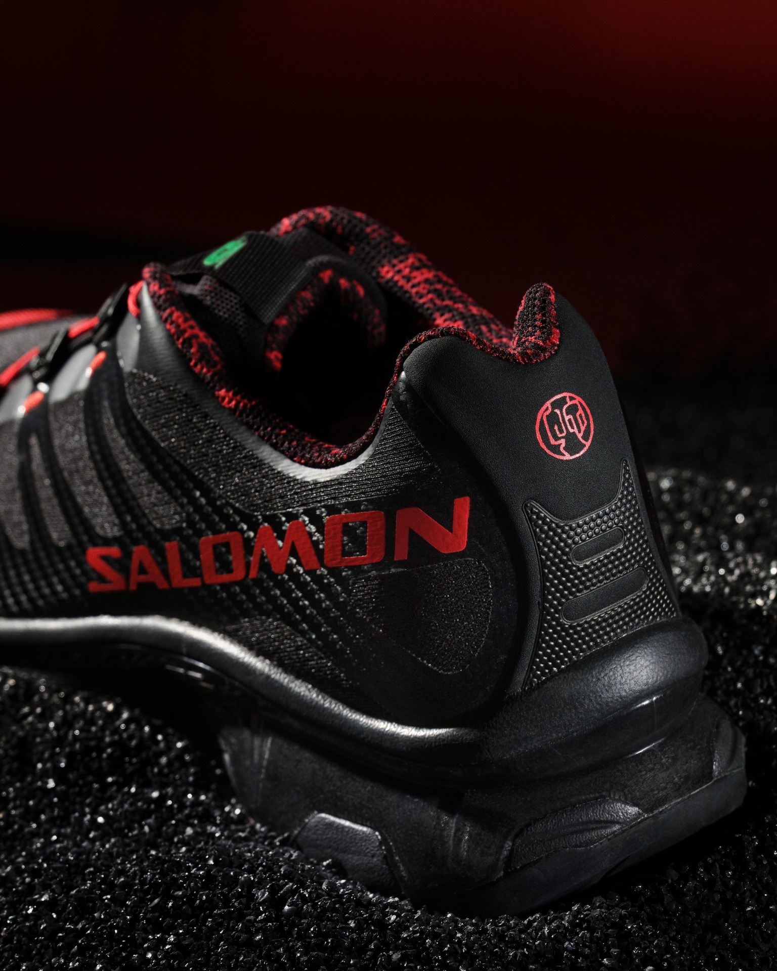 XT-4 OG RED VIPER Limited edition celebrating the Chinese New Year 