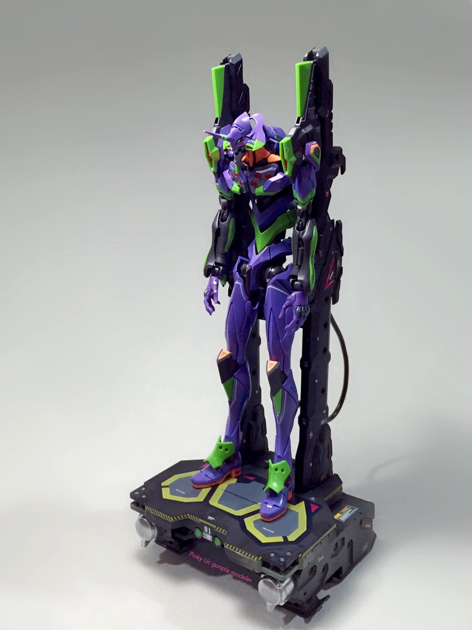 EVANGELION UNIT-01 DX TRANSPORT プラモデル RG RG Evangelion 01 DX