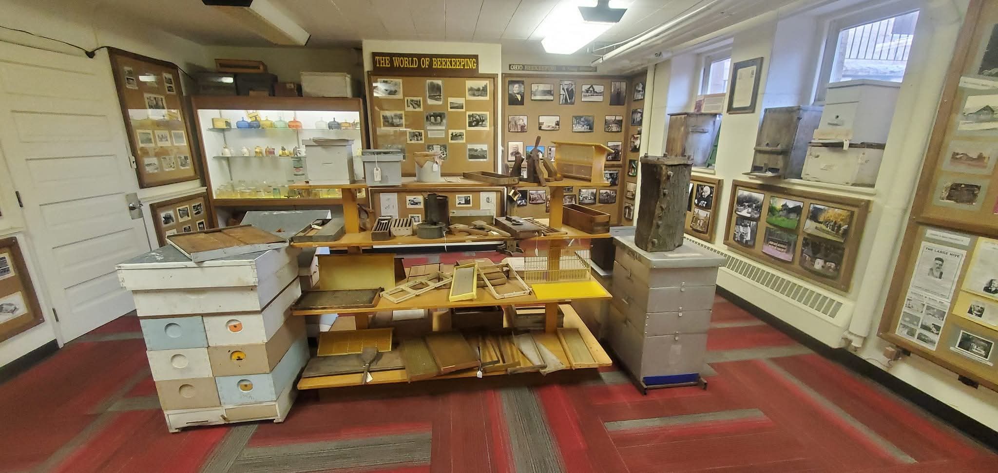 The National Beekeeping Museum | Here is an example of a 1914 Cowan ...