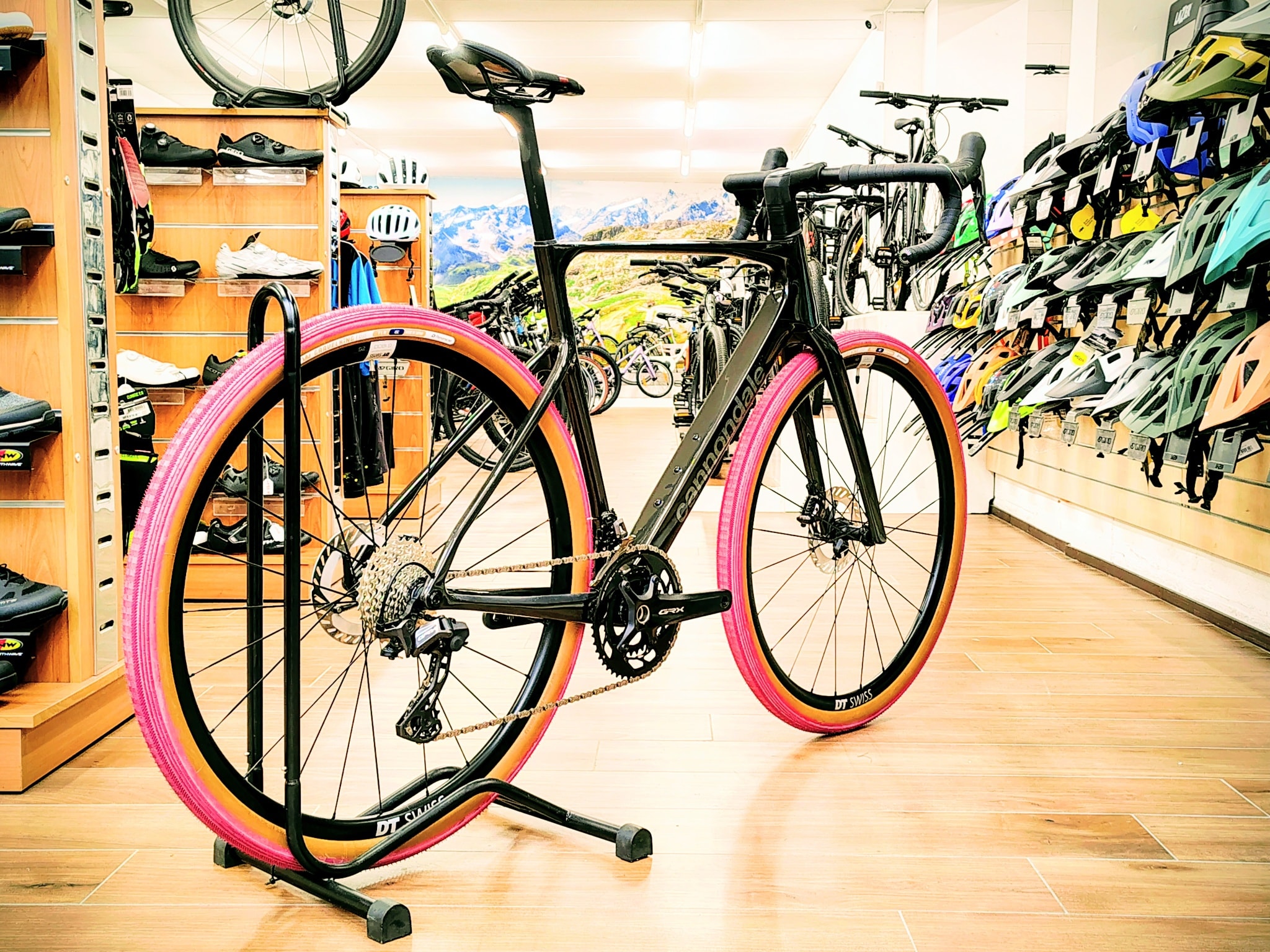 Cycles Pitau - Cycles Pitau added a new photo.