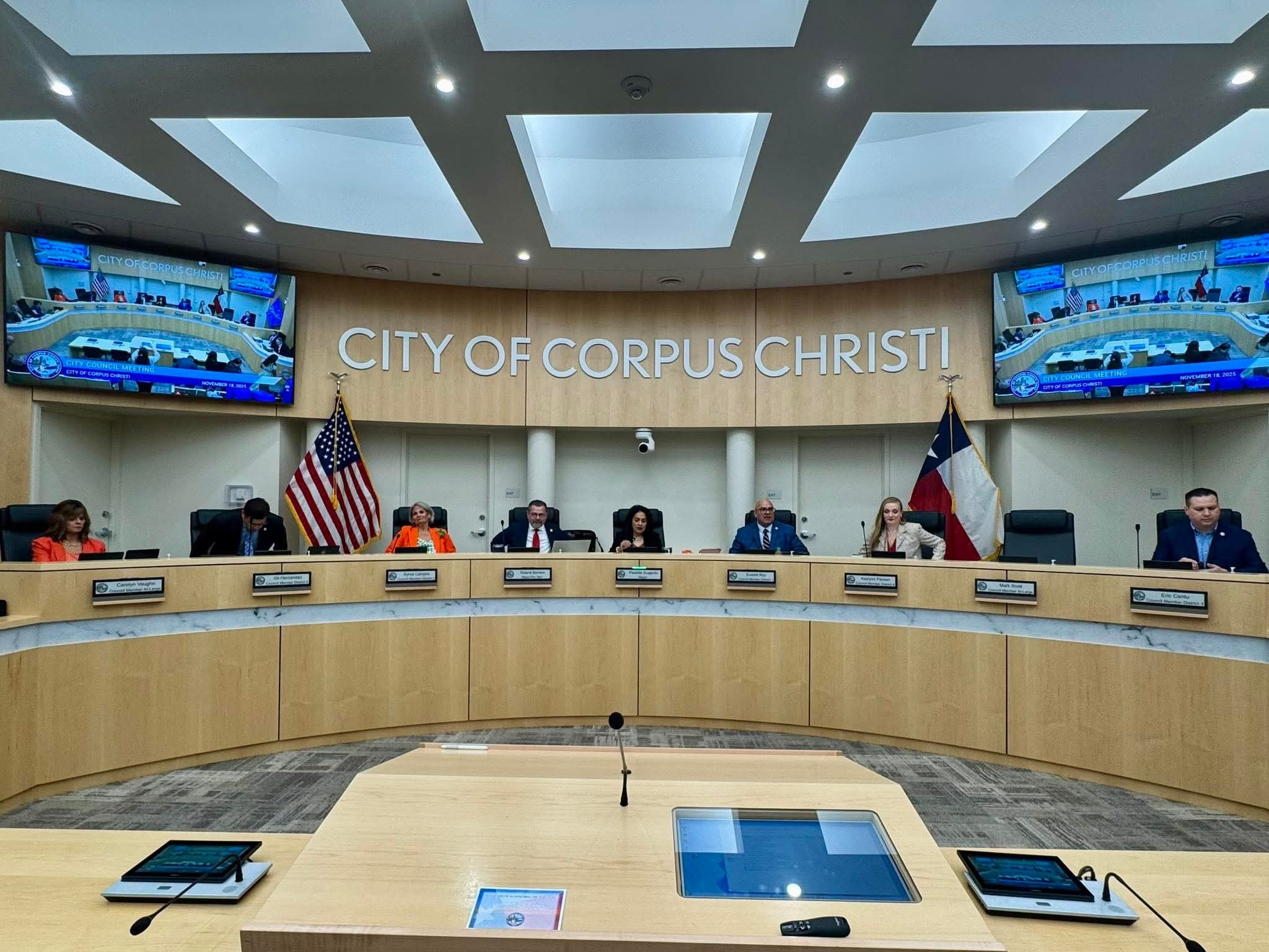 🚨#BREAKING: Inner Harbor... - Corpus Christi Crónica | Facebook