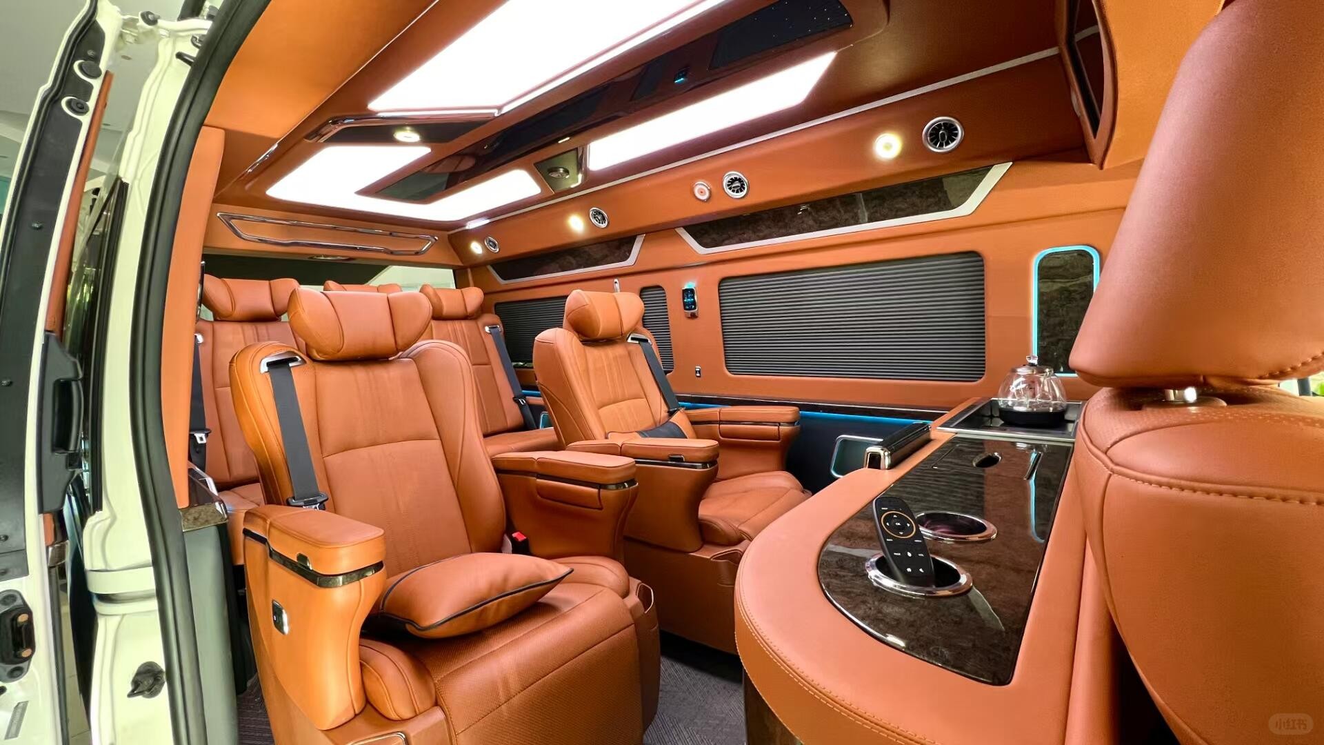 Auto - 2024 Imported Toyota Hiace | 3.5L V6 | 7-Seater. 🚐 281hp of ...