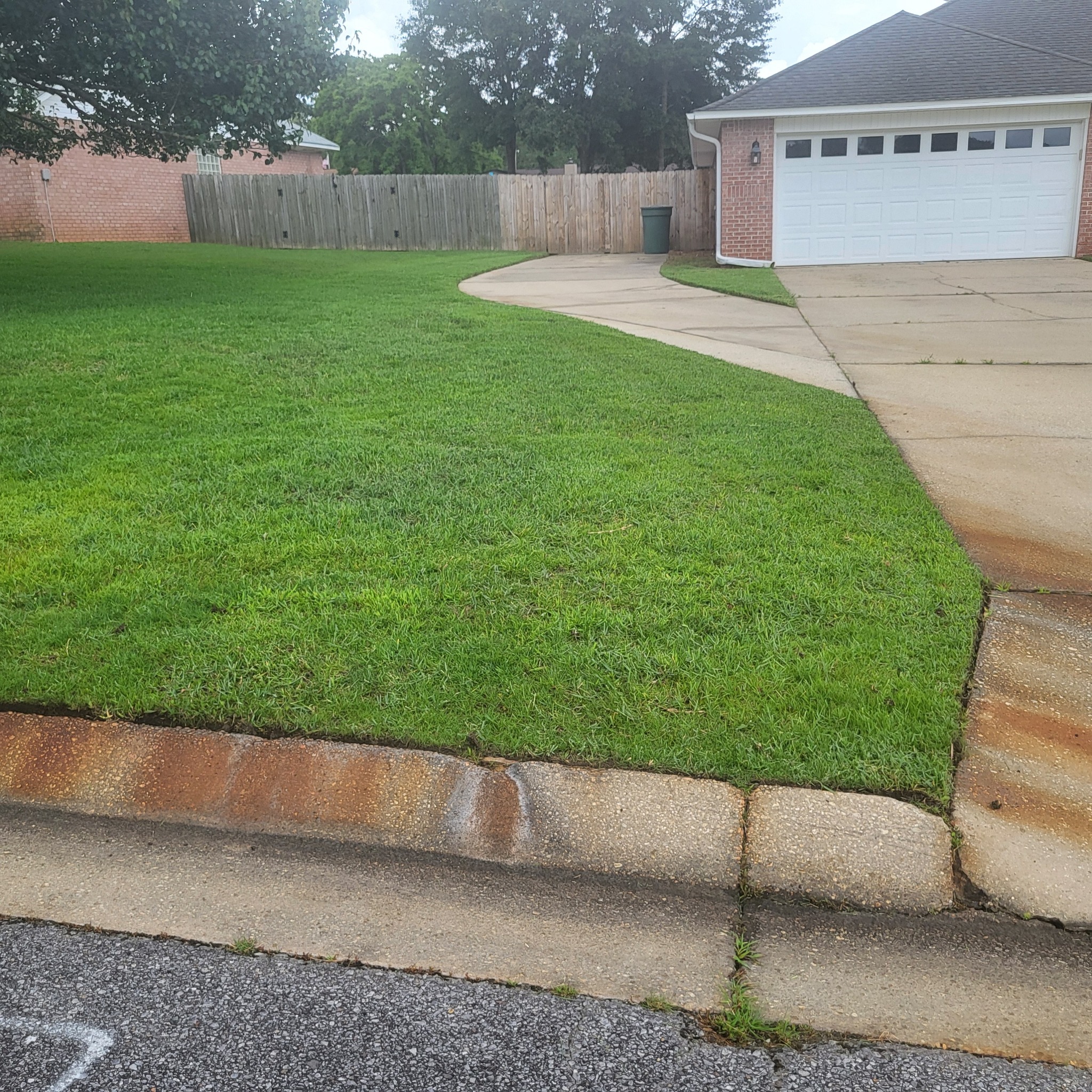 Cutting Edge Lawn Care... - Cutting Edge Lawn Care Pensacola