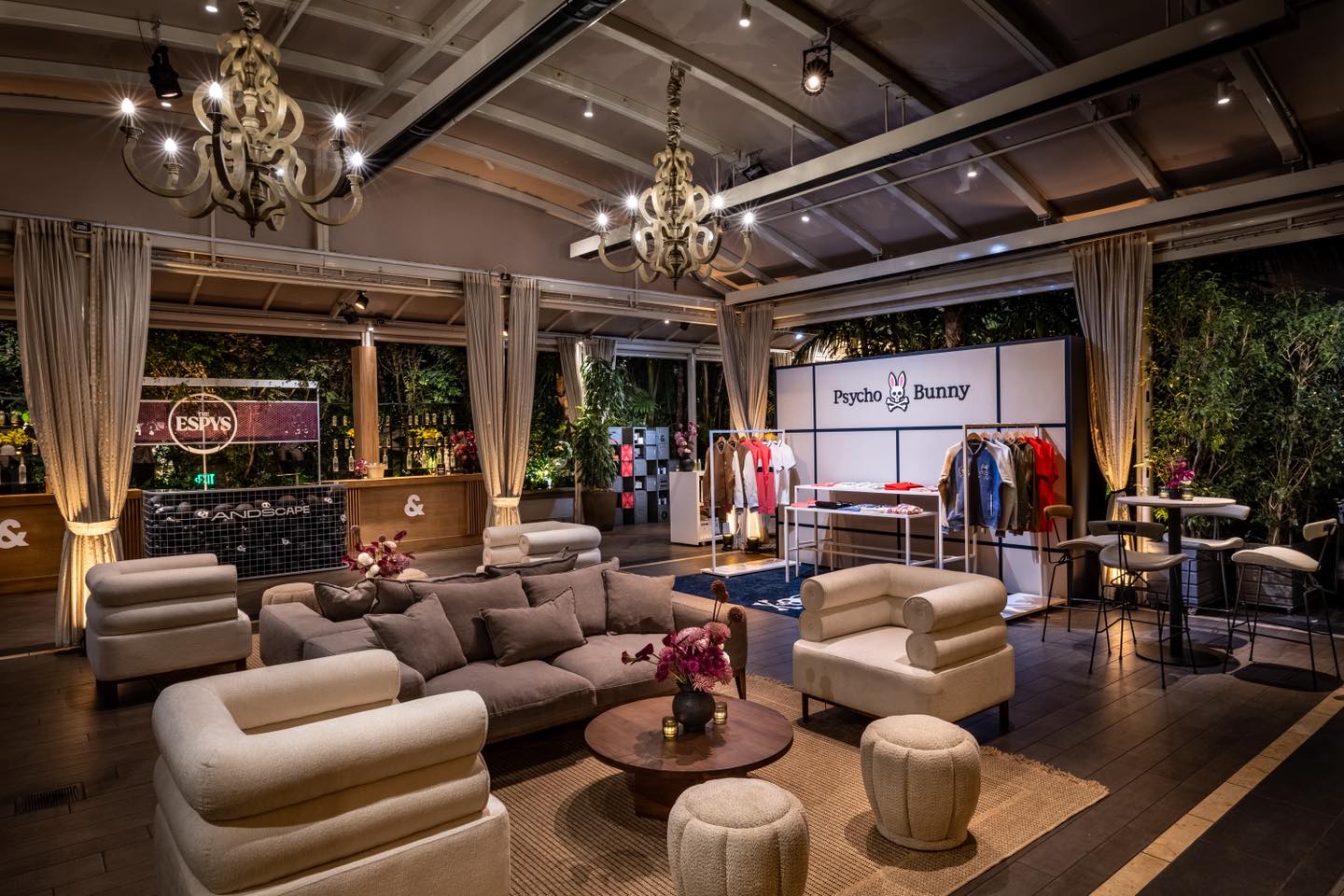 FormDecor Furniture Rental | Huntington Beach CA