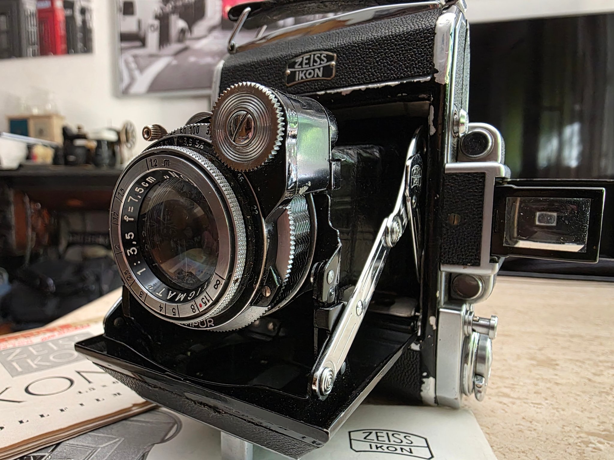 Zeiss Ikon Super Ikonta 531 A camera review and historical