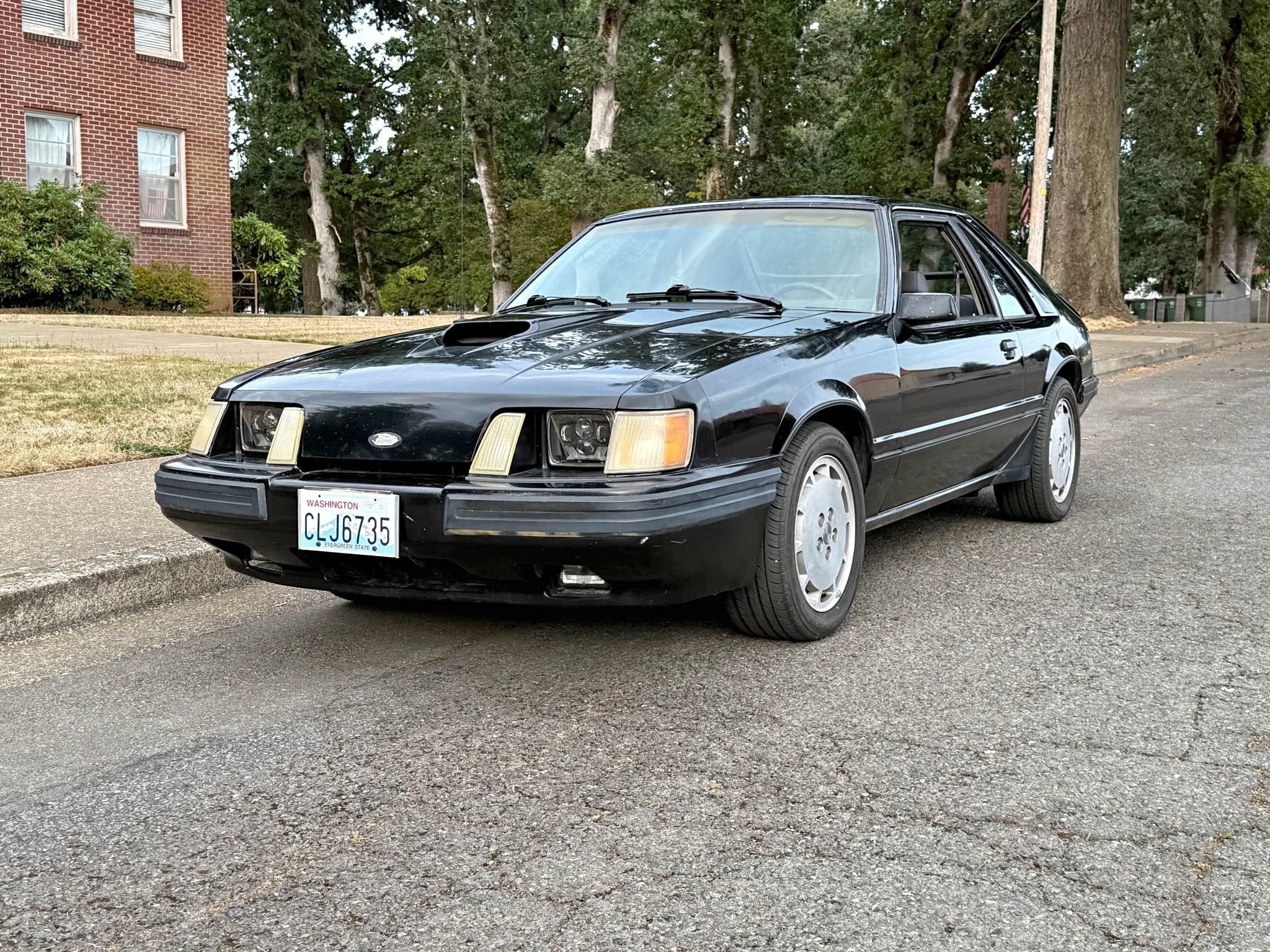 1984 FORD MUSTANG SVO coupé noir Best All Around Car Reviews VINTAGE
