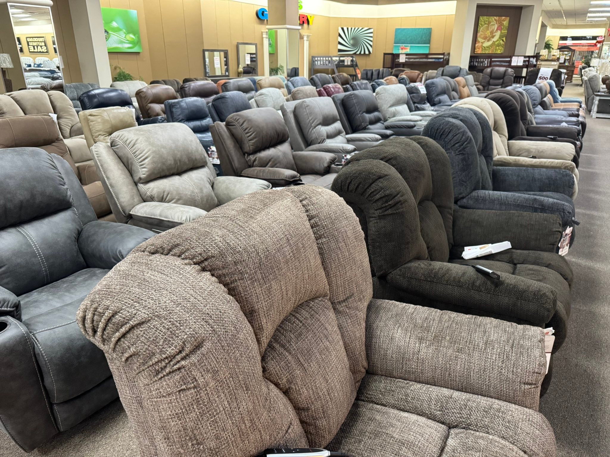 Dave's Furniture... - Dave's Furniture Decorators Warehouse
