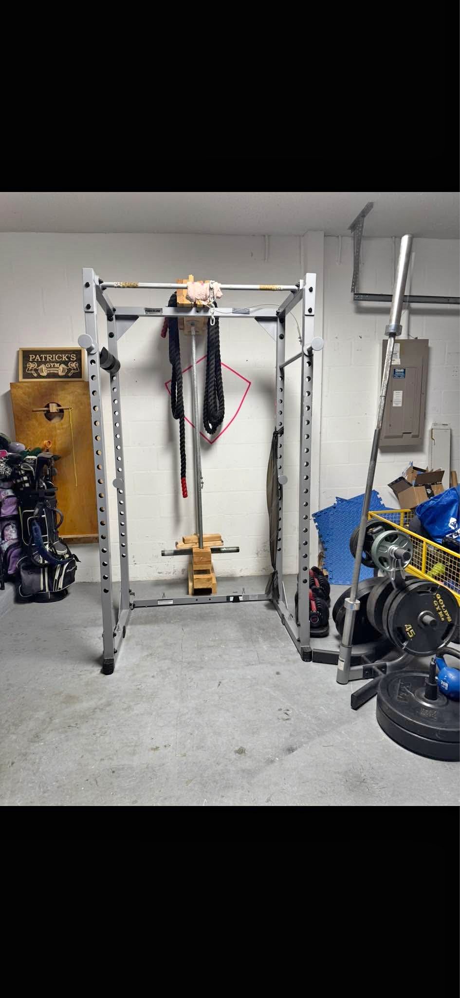Body Solid Power Rack - Weight Lifting Machines & Racks - Keystone ...