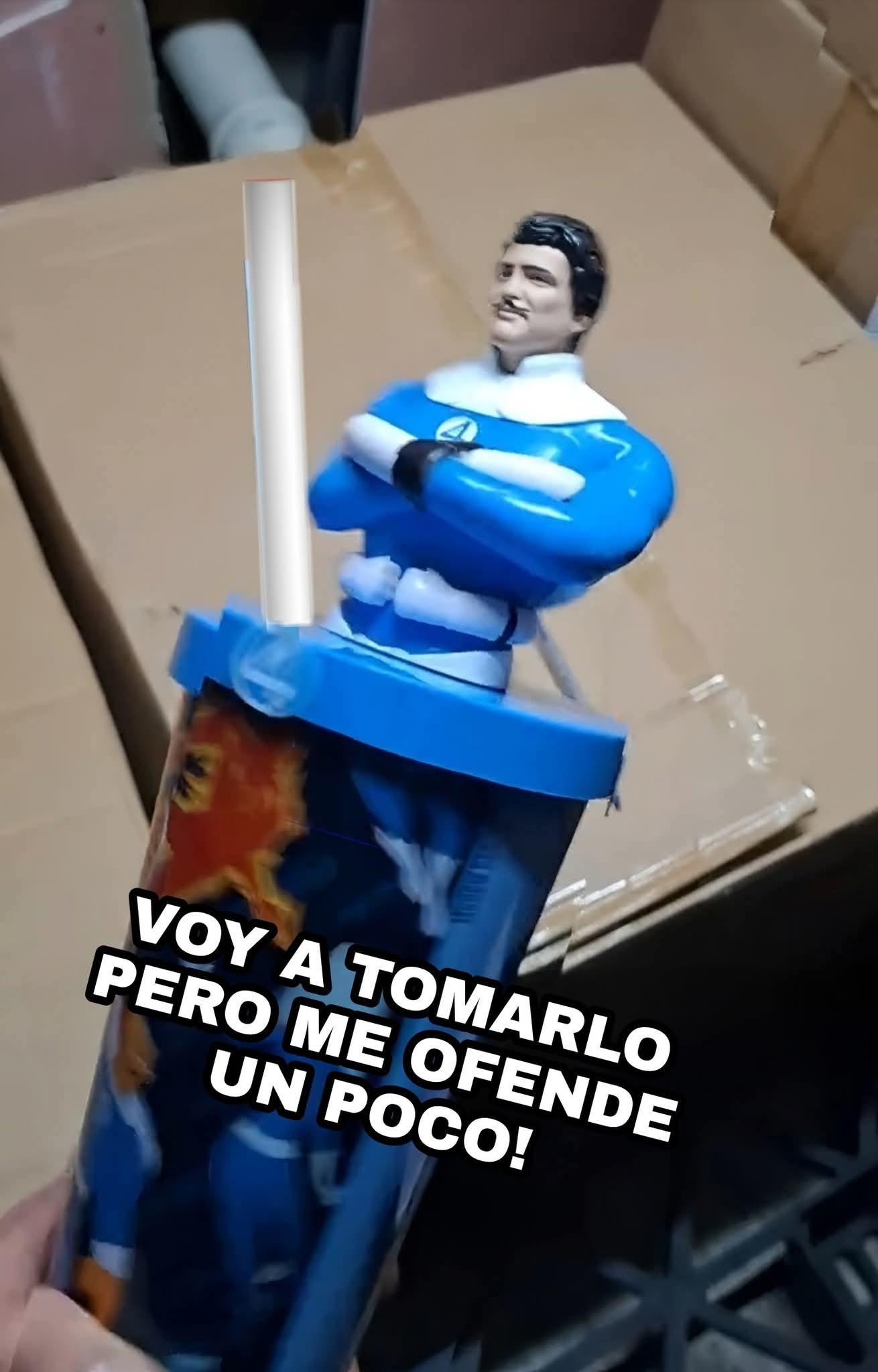 Estatua De Spider-Man En Chimenea – Edición Limitada 3000 Unidades, Basada En Portada De Skottie Young, 15 Cm De Alto, Coleccionable Marvel