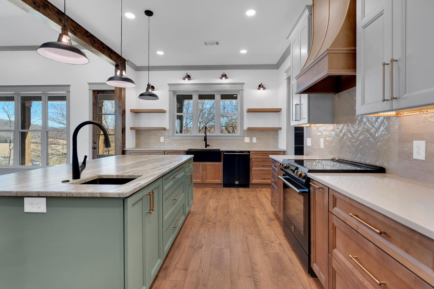 Daniel Gragg... - Daniel Gragg Construction, LLC