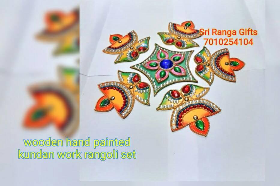 Pooja season rangoli... - Sri Ranga Gifts and Accessories | Facebook