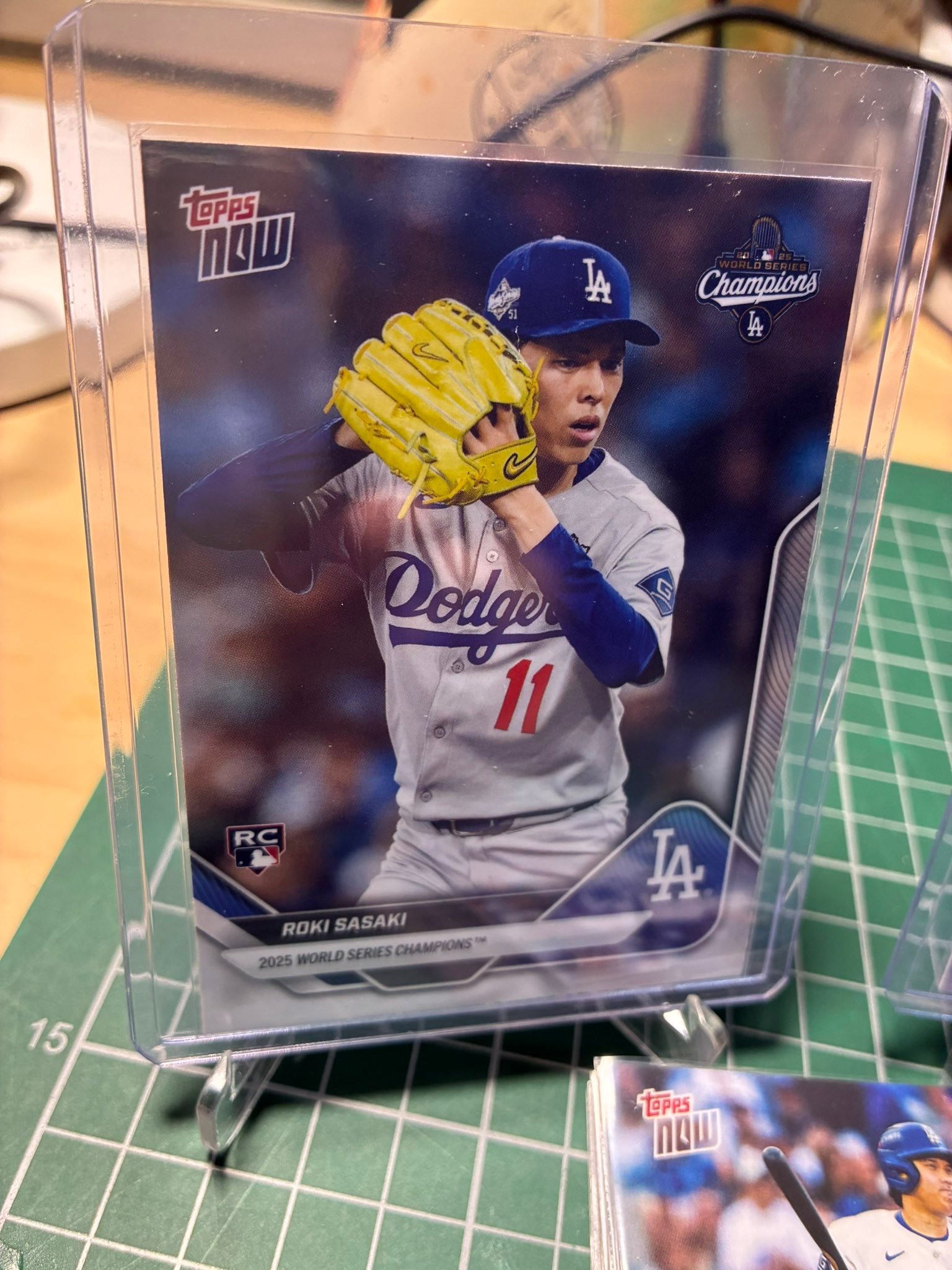 售MLB Topps Now 世界冠軍系列。 15張基本卡+2SP卡山本由伸+佐佐木朗希