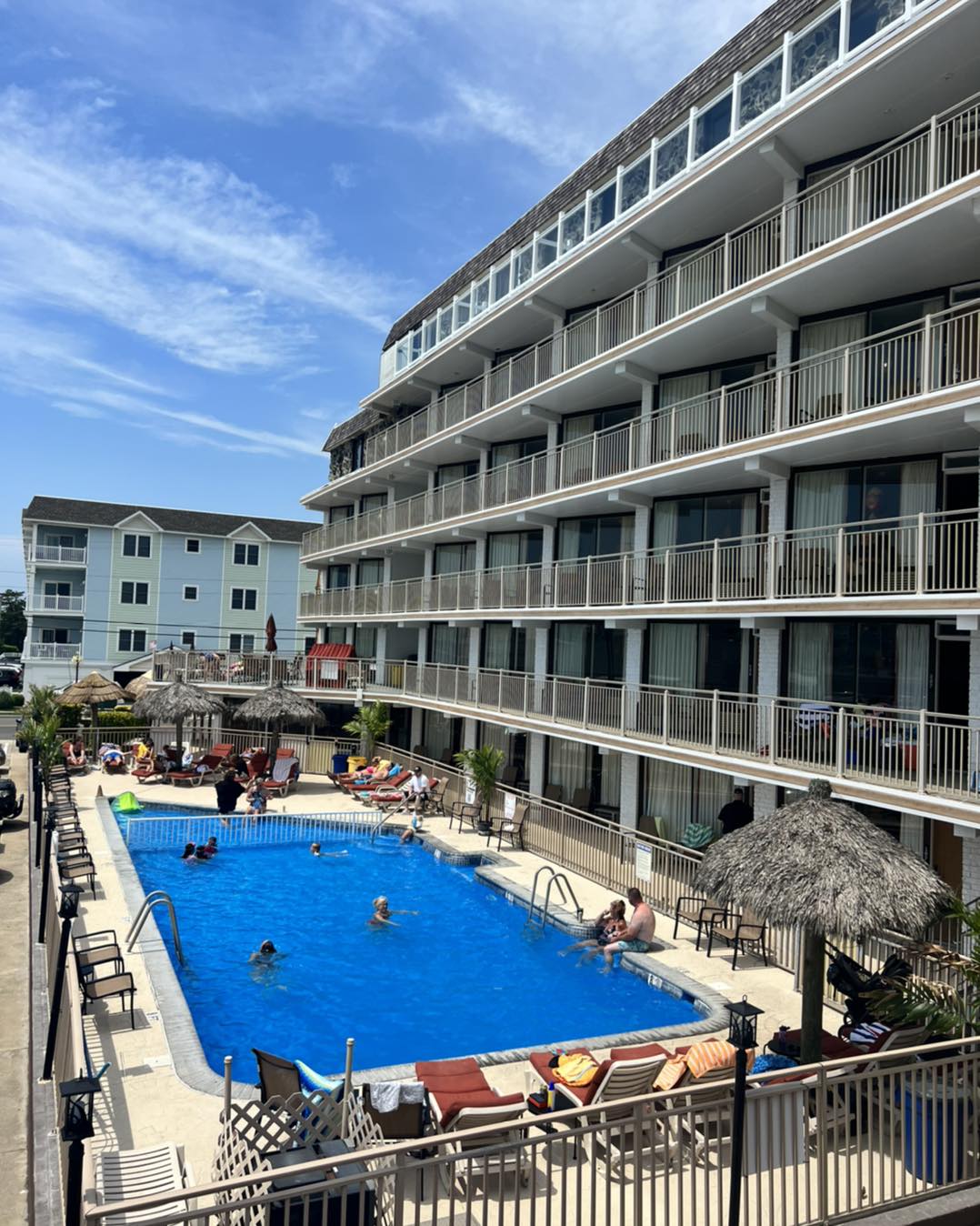 ALOHA, 2026!! 🌸🏝️🌸 Reservations are now open at the Waikiki