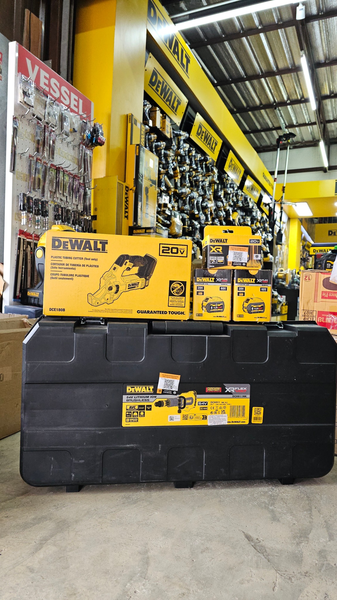 เอ็ม.อี.ทูลส์ Showroom Dewalt Chiangmai | Chiang Mai