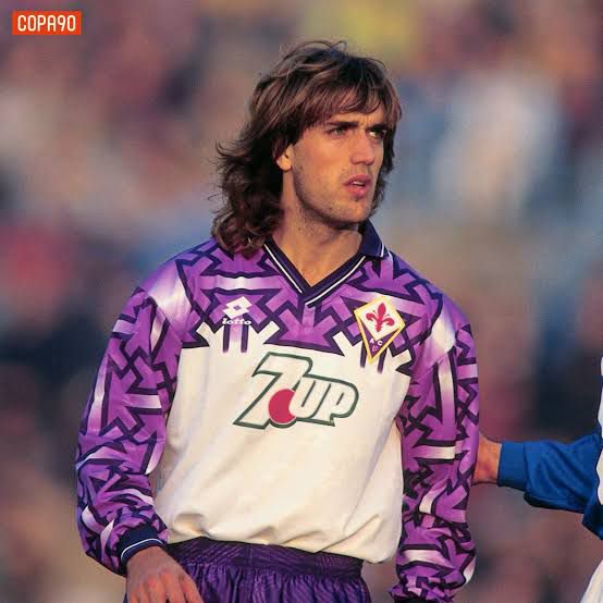 Amigo seguidor, Seria essa a camisa mais marcante da Fiorentina