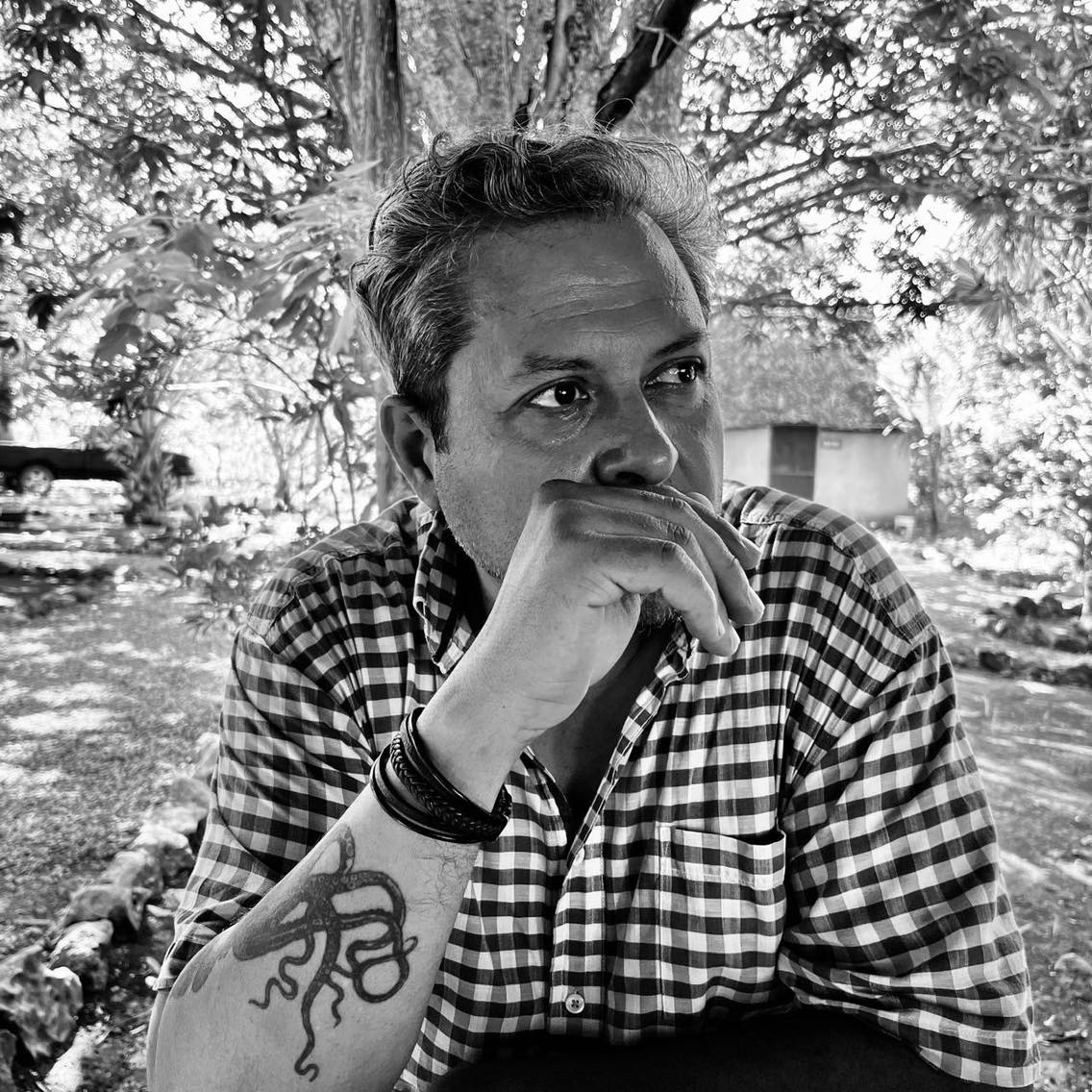 Alejandro Villalbazo (@alejandro.villalbazo) • Facebook, Connect with ...
