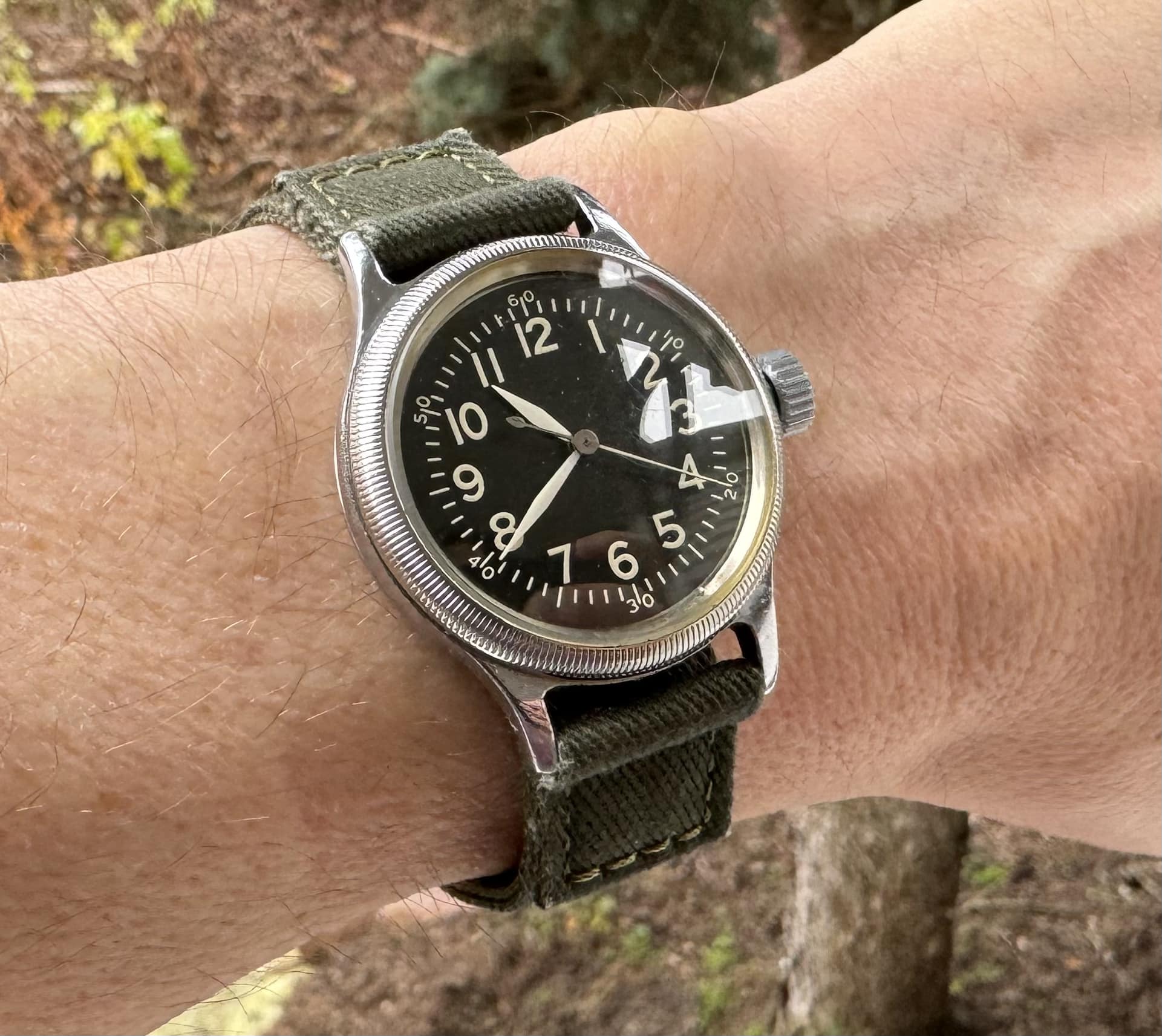 Praesidus A-11 Type 44 32mm with bonklip bracelet