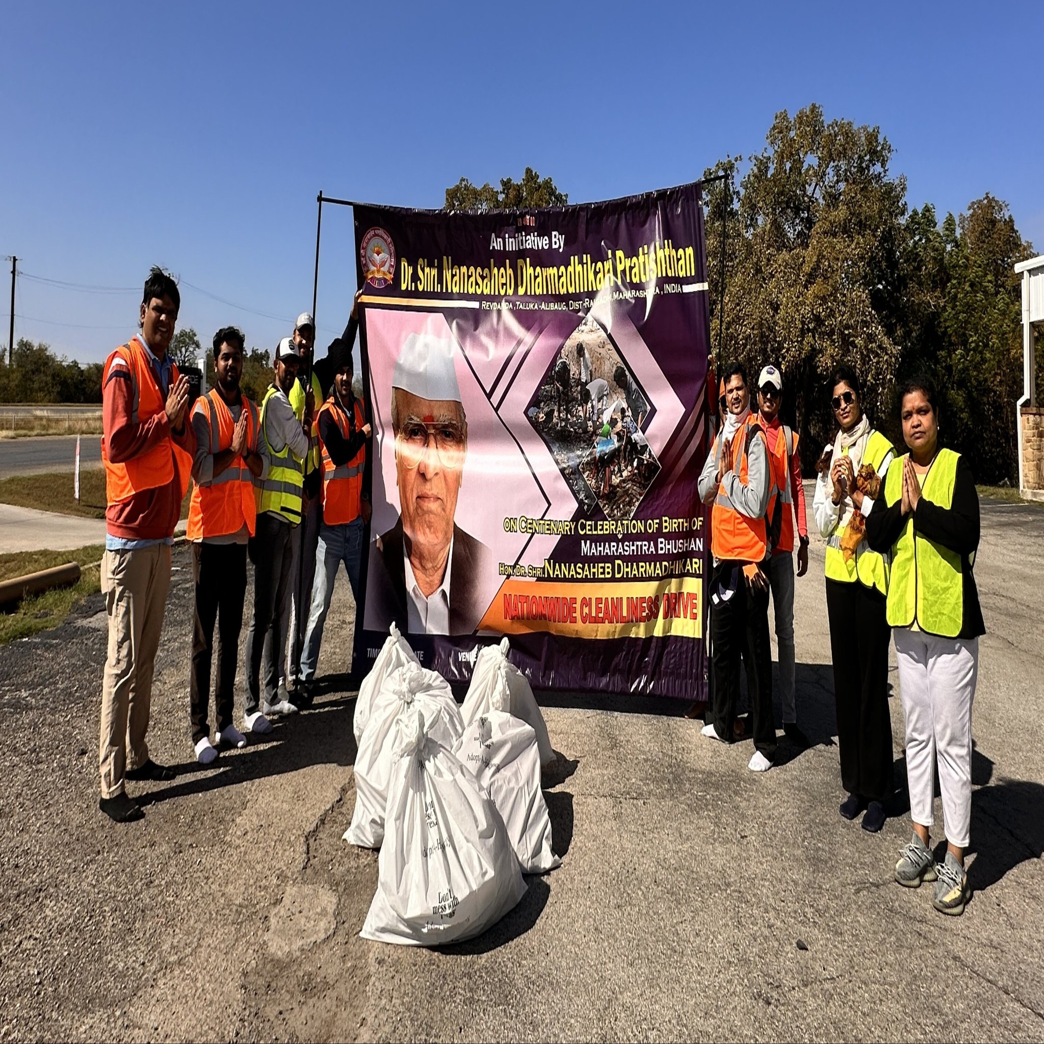 News - COMMUNITY CLEAN-UP | https://bit.ly/4hQMlHW Local volunteers ...
