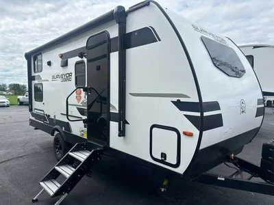 International RV... - International RV World Inc. of Bay City