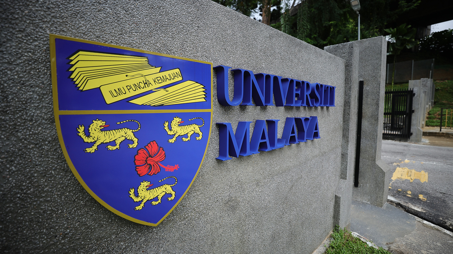 Fa... - Faculty of Computer Science and Information Technology