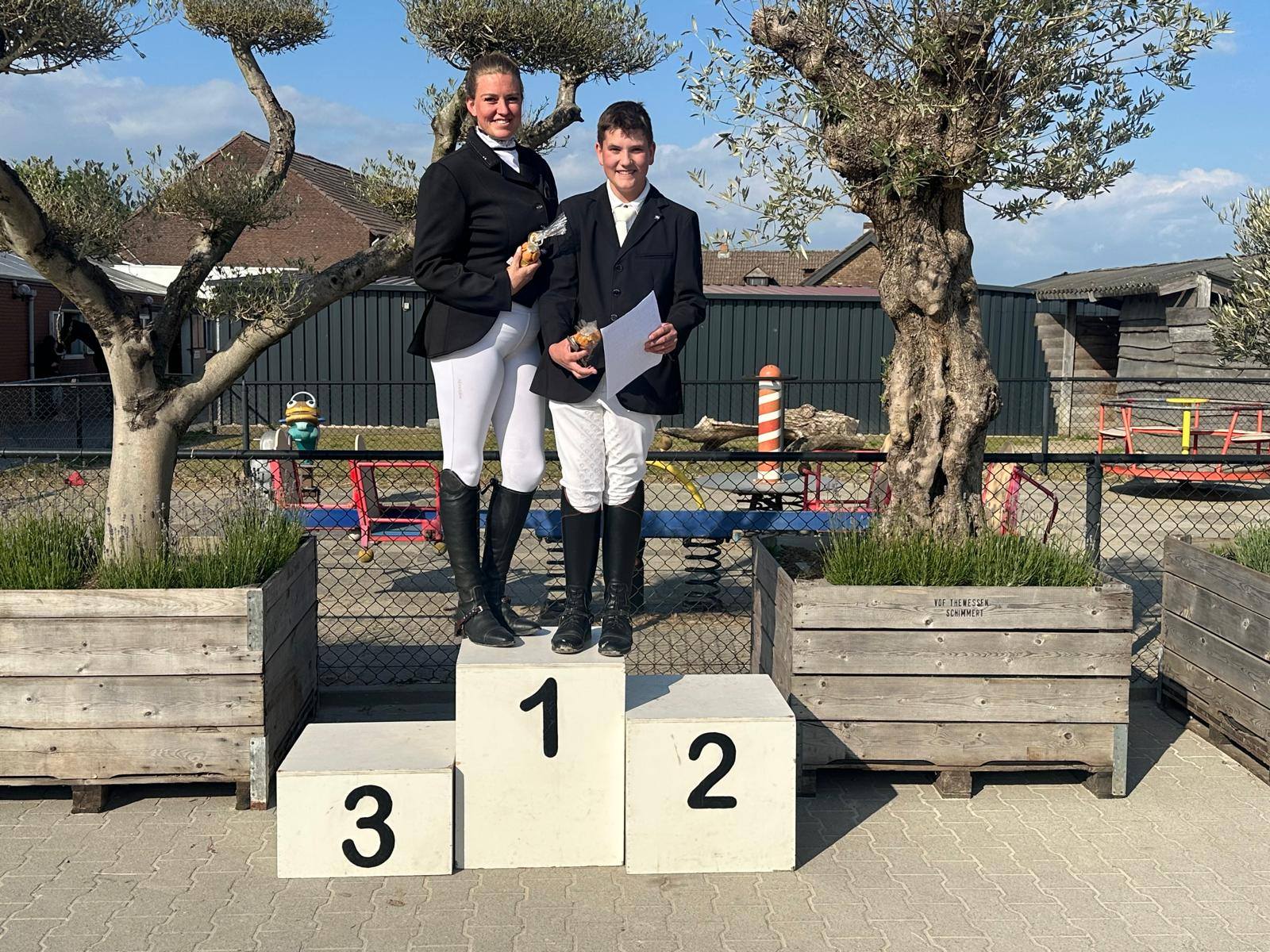 Paardencentrum Heihof added a new... - Paardencentrum Heihof