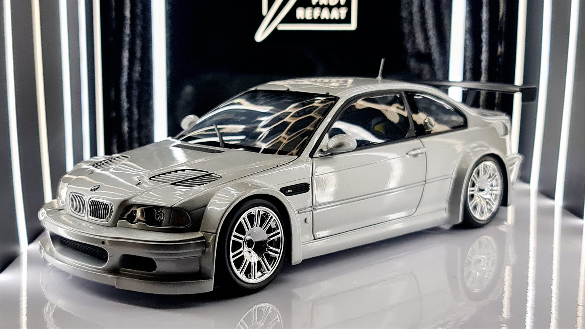 BMW M3 GTR E46 2001 scale model by Minichamps