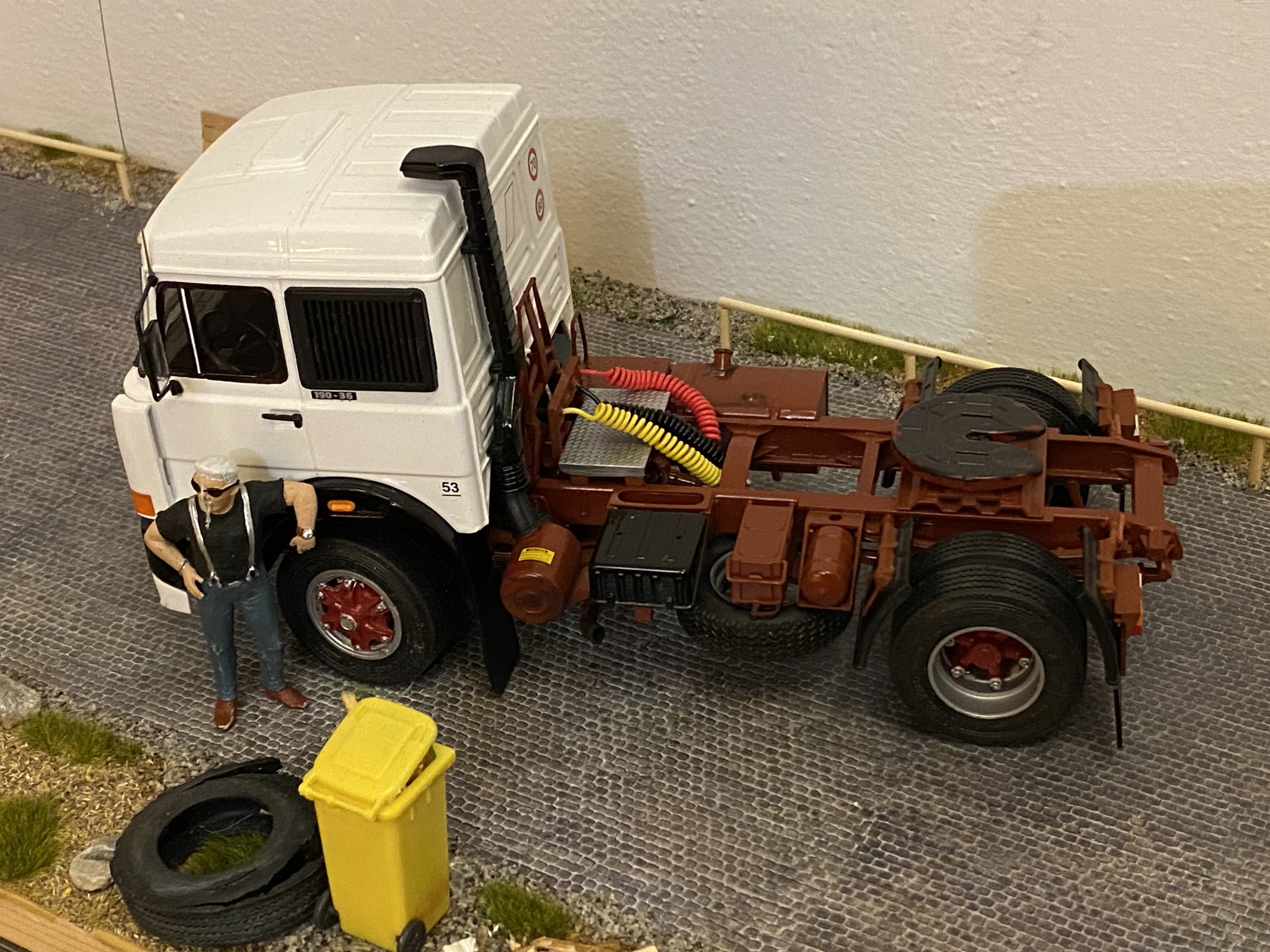 Your scale models From Ruben Bohncke - Iveco Magirus DLK 23-12 1