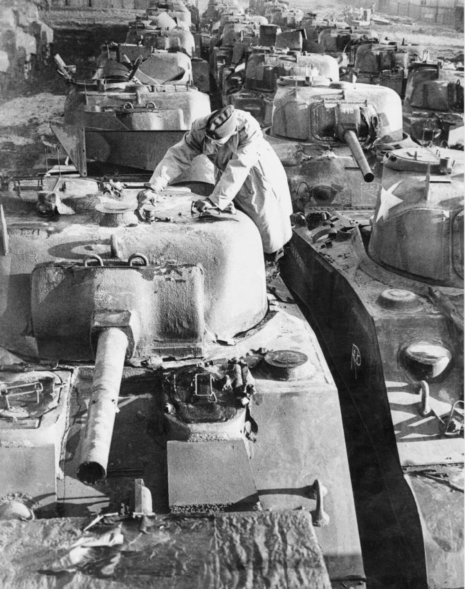 TankHistoria - After a battle, recovery teams would retrieve any tanks ...