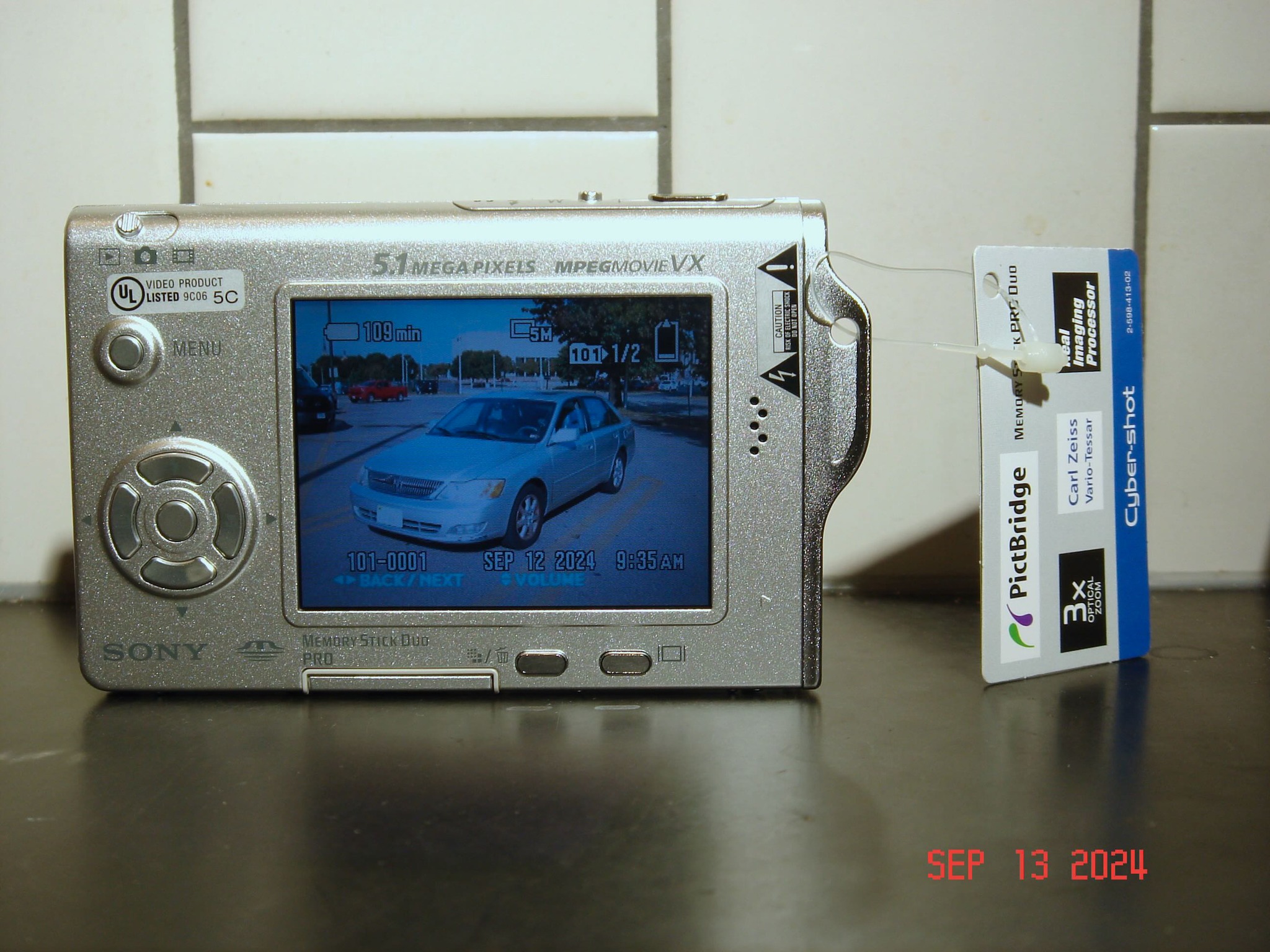 New old stock Sony Cybershot DSC-T7 from 2005. One of the thinnest 