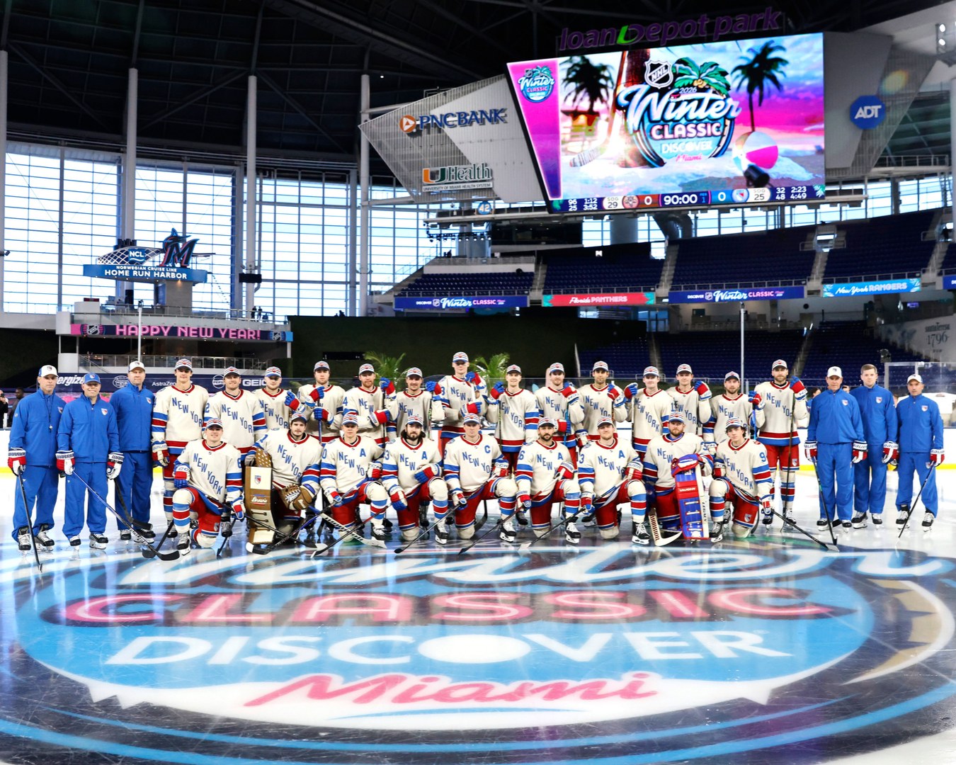 NHL - The New York Rangers have arrived in Miami! 🗽 Watch... | Facebook
