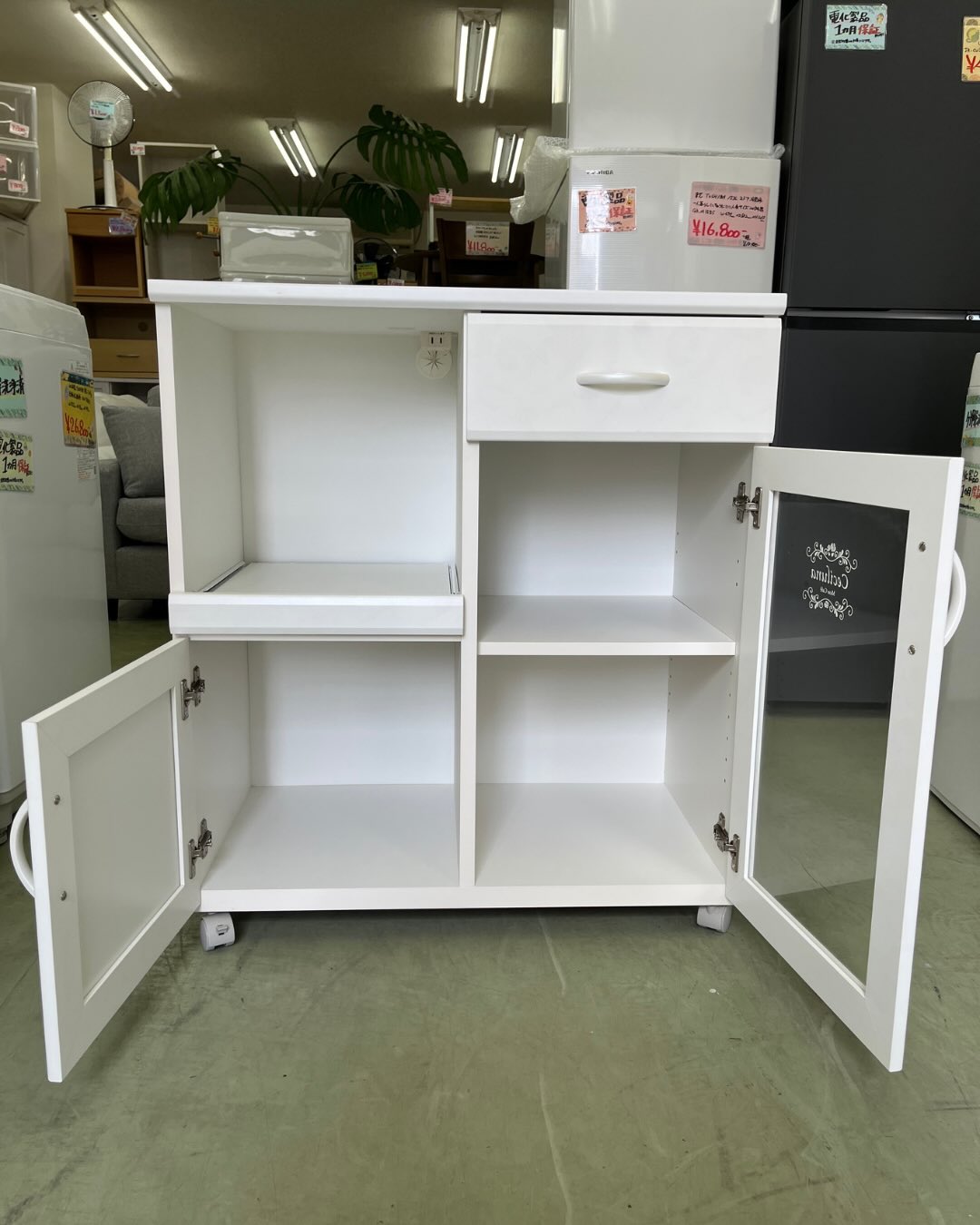 リサイクルショップ ピカソ - リサイクルショップ ピカソ added a new 