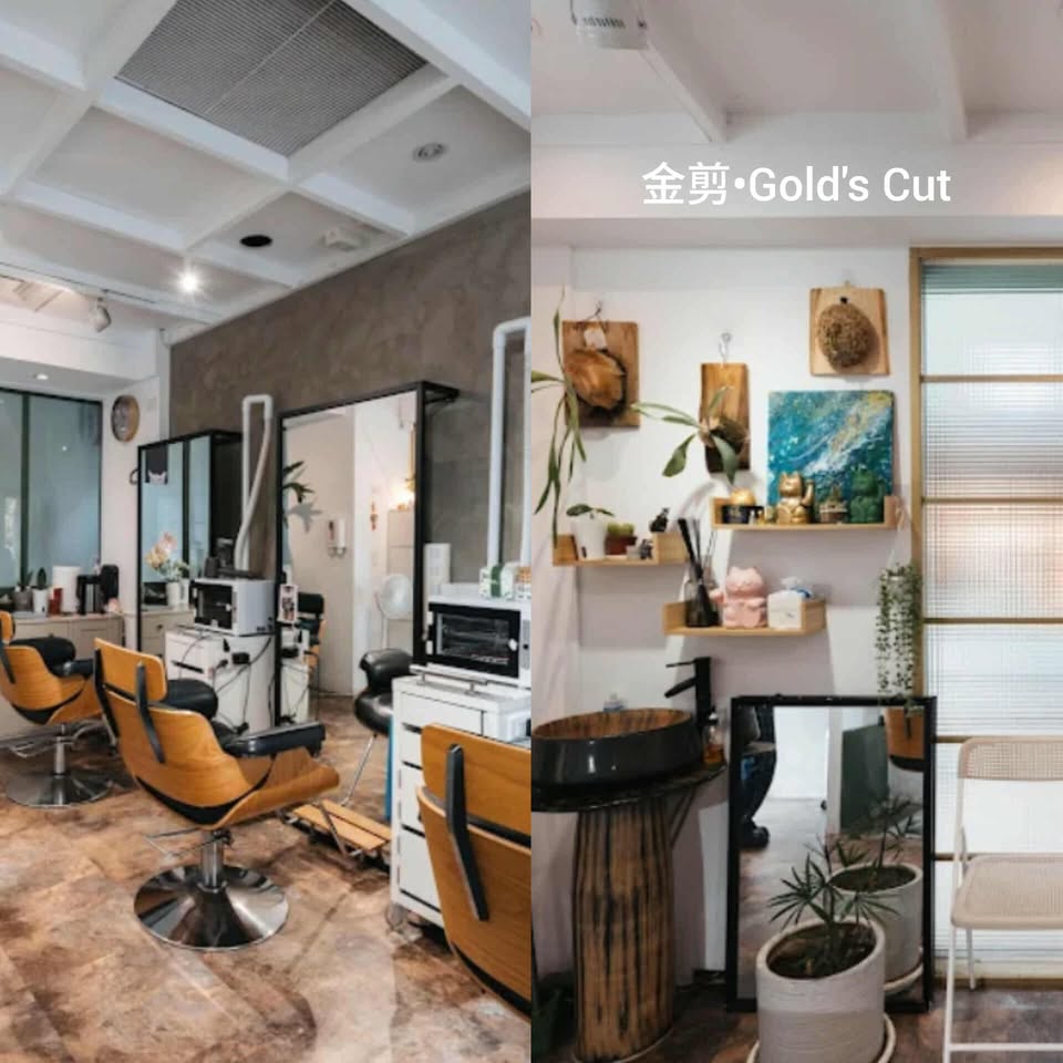 天母商圈 - 天母商圈 added a new photo — at 新光三越 台北天母店.