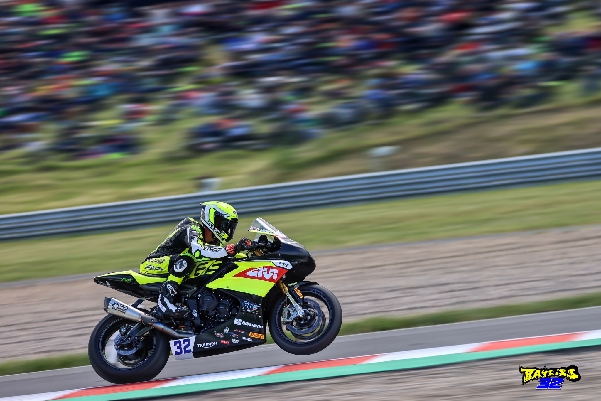 Max Hesse racing at Misano World Circuit