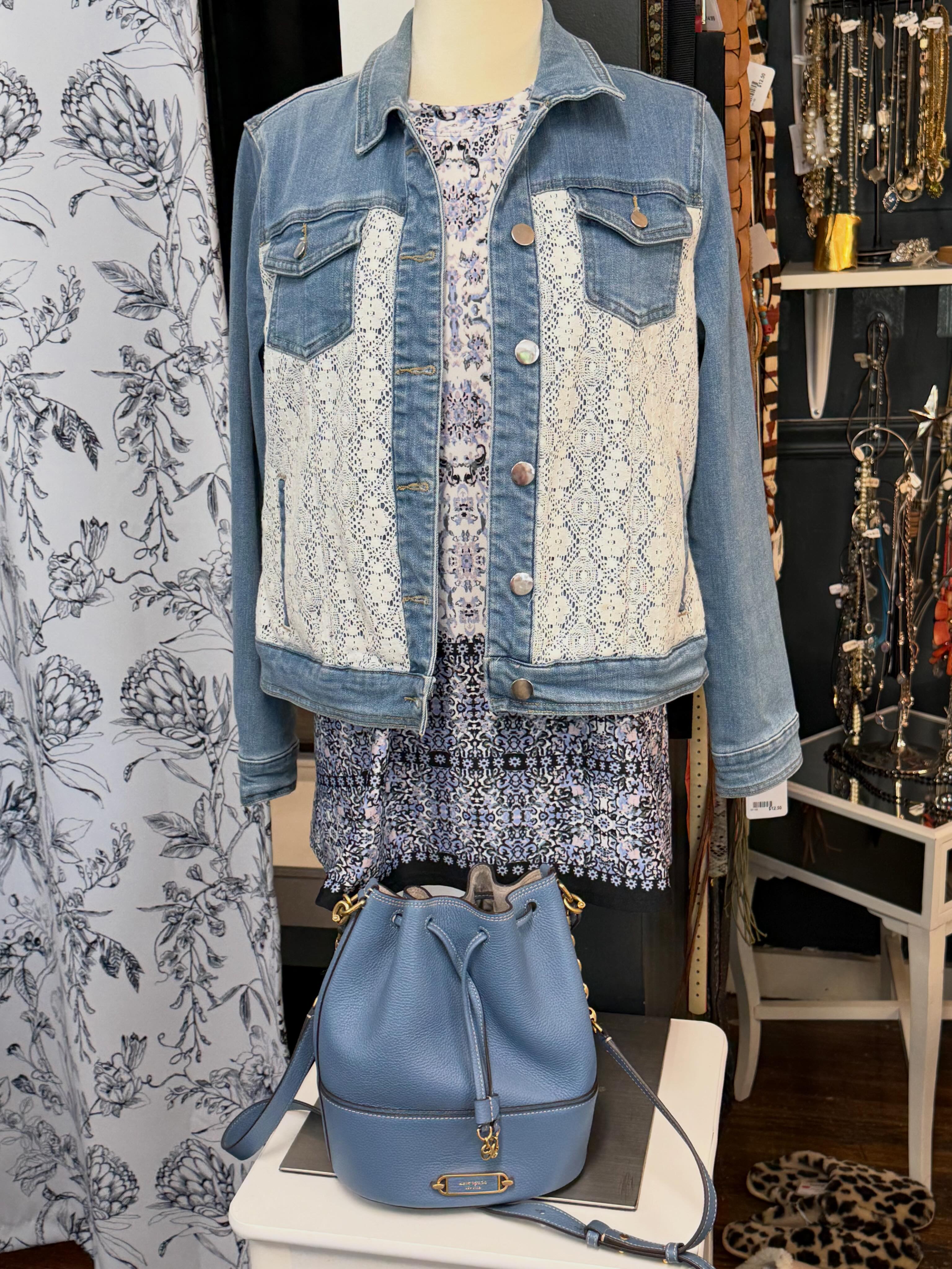 Denim lace jacket for a chic summer look