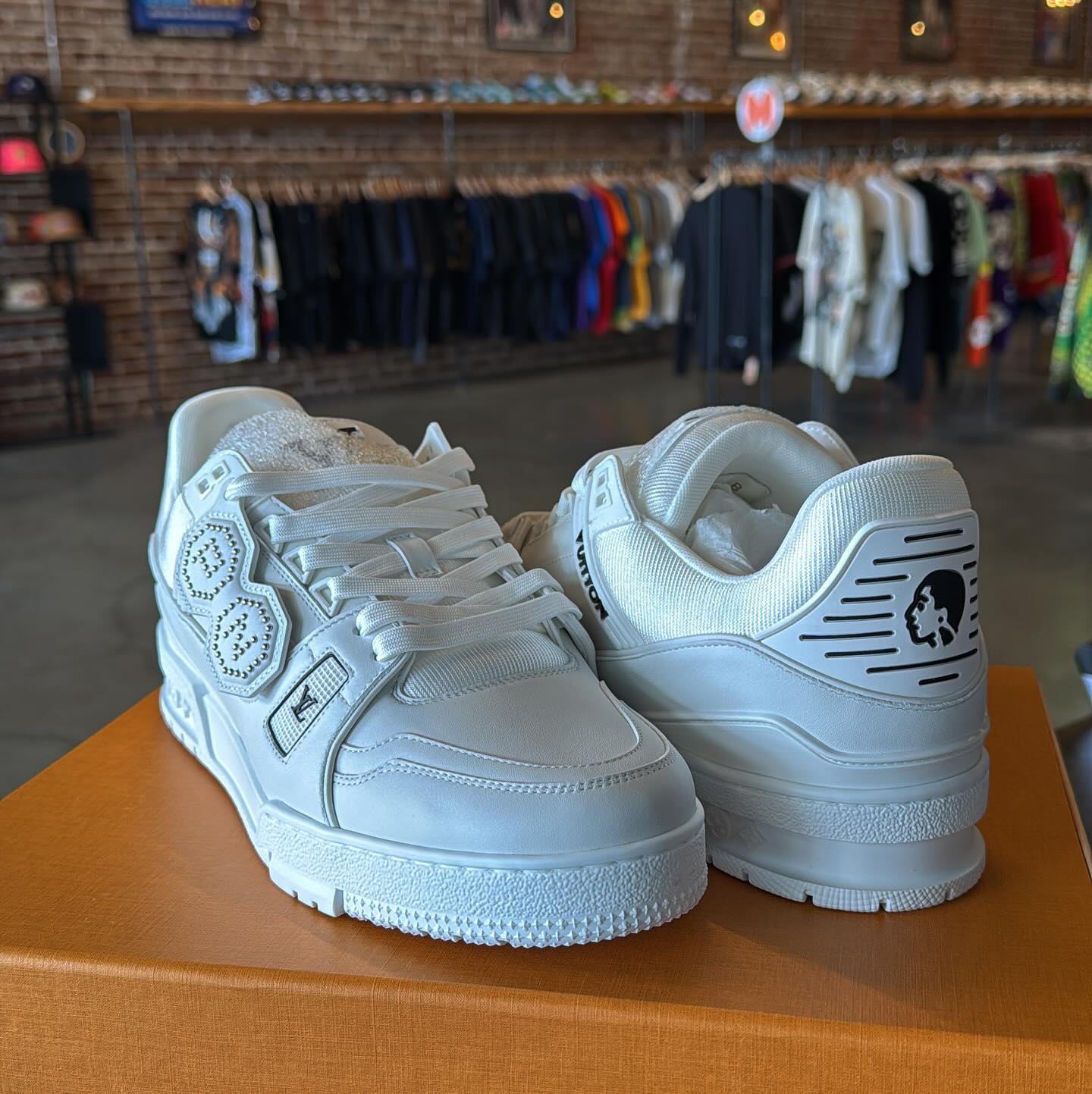 HUMANMADE NIGO LV KENZO SUPREME 藤原 NIKE