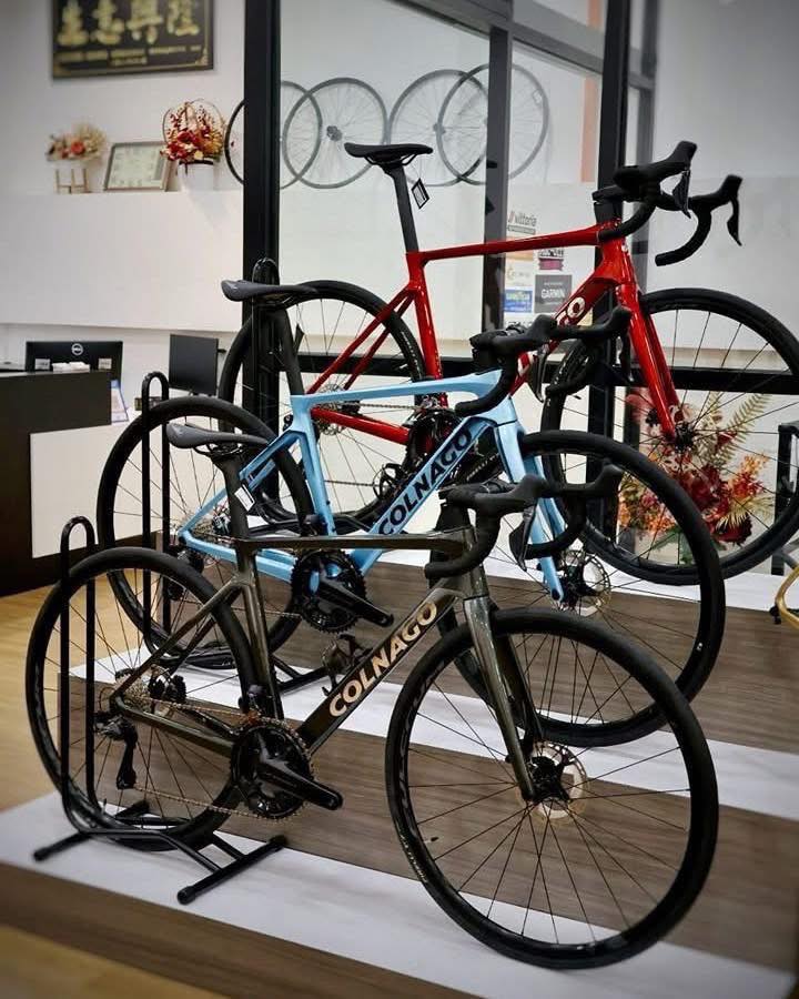 Colnago V4 bicycles with Shimano Ultegra and 105 DI2
