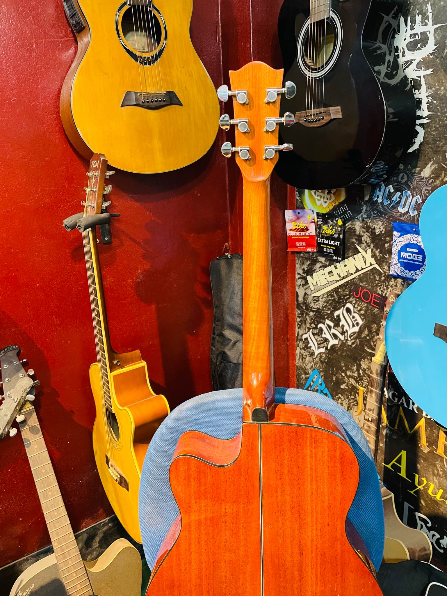 Deviser L2 - 720A acoustic guitar only one month used - Acoustic ...