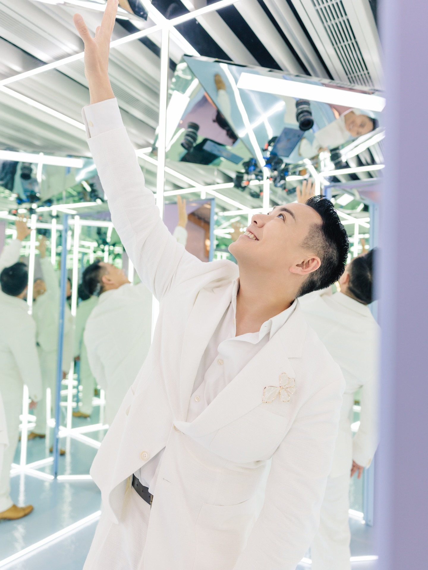 周子駒 CYRUS CHOW