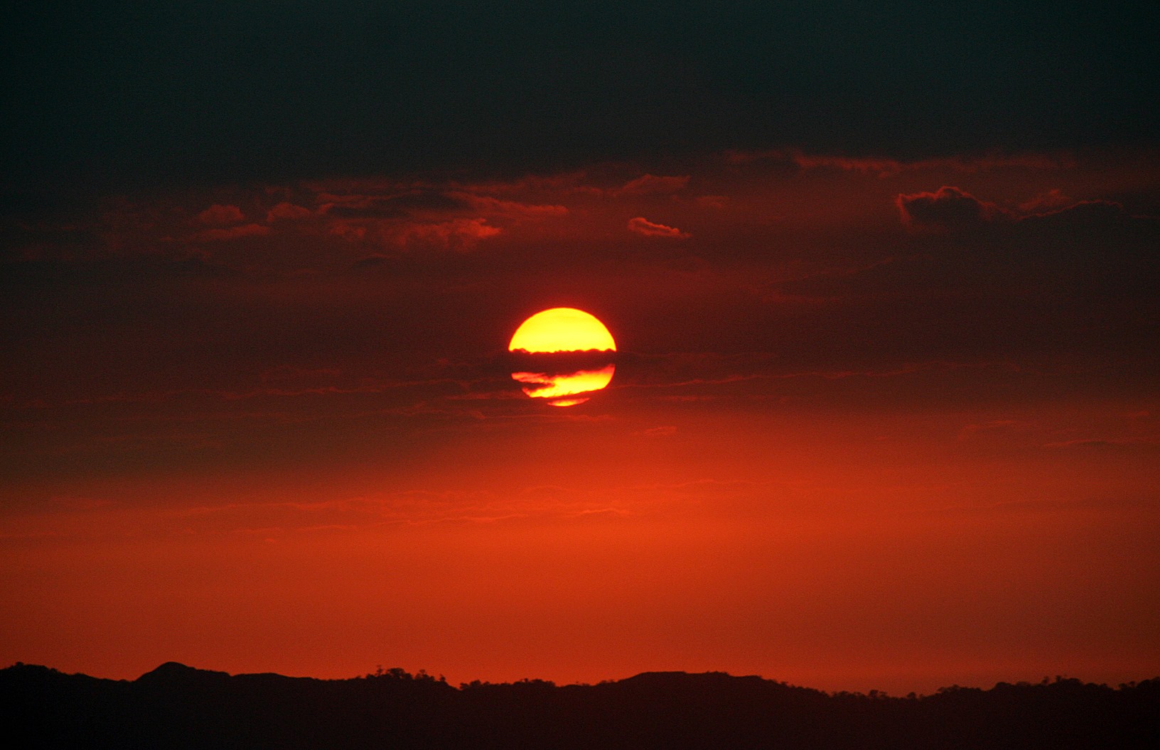 ⛅🌄🌅 Mientras el sol cae en... - Costa Rica Parques Nacionales