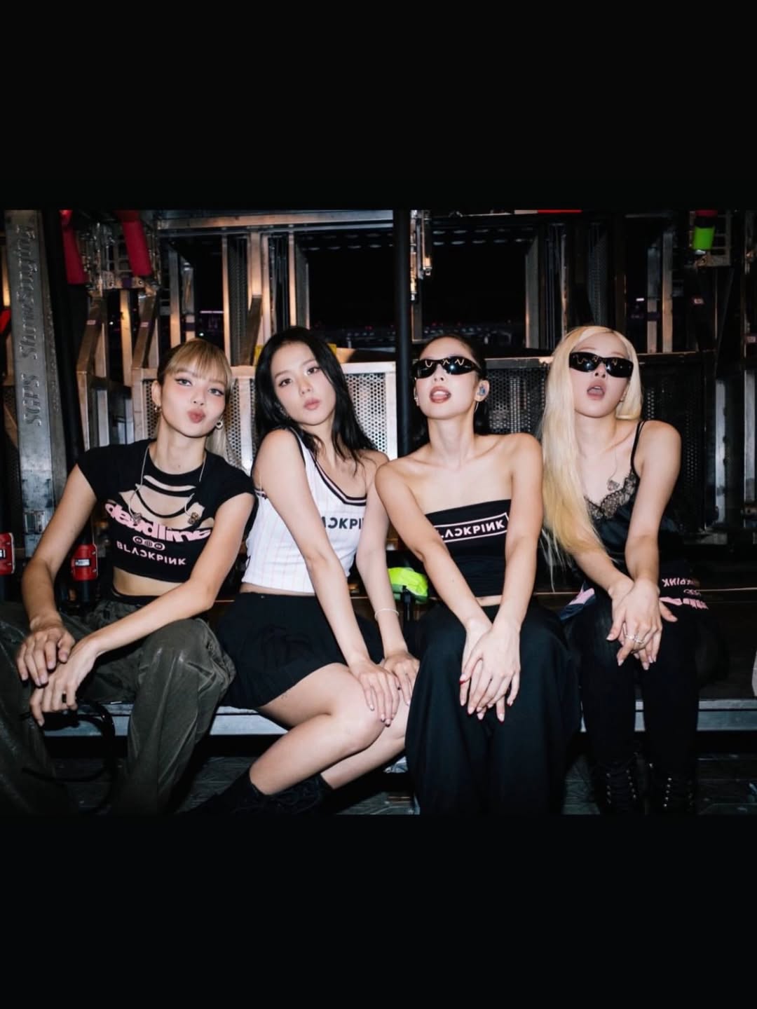 Daily - ROSE SHARES GRATITUDE LOOK: BLACKPINK’s Rosé took to Instagram ...