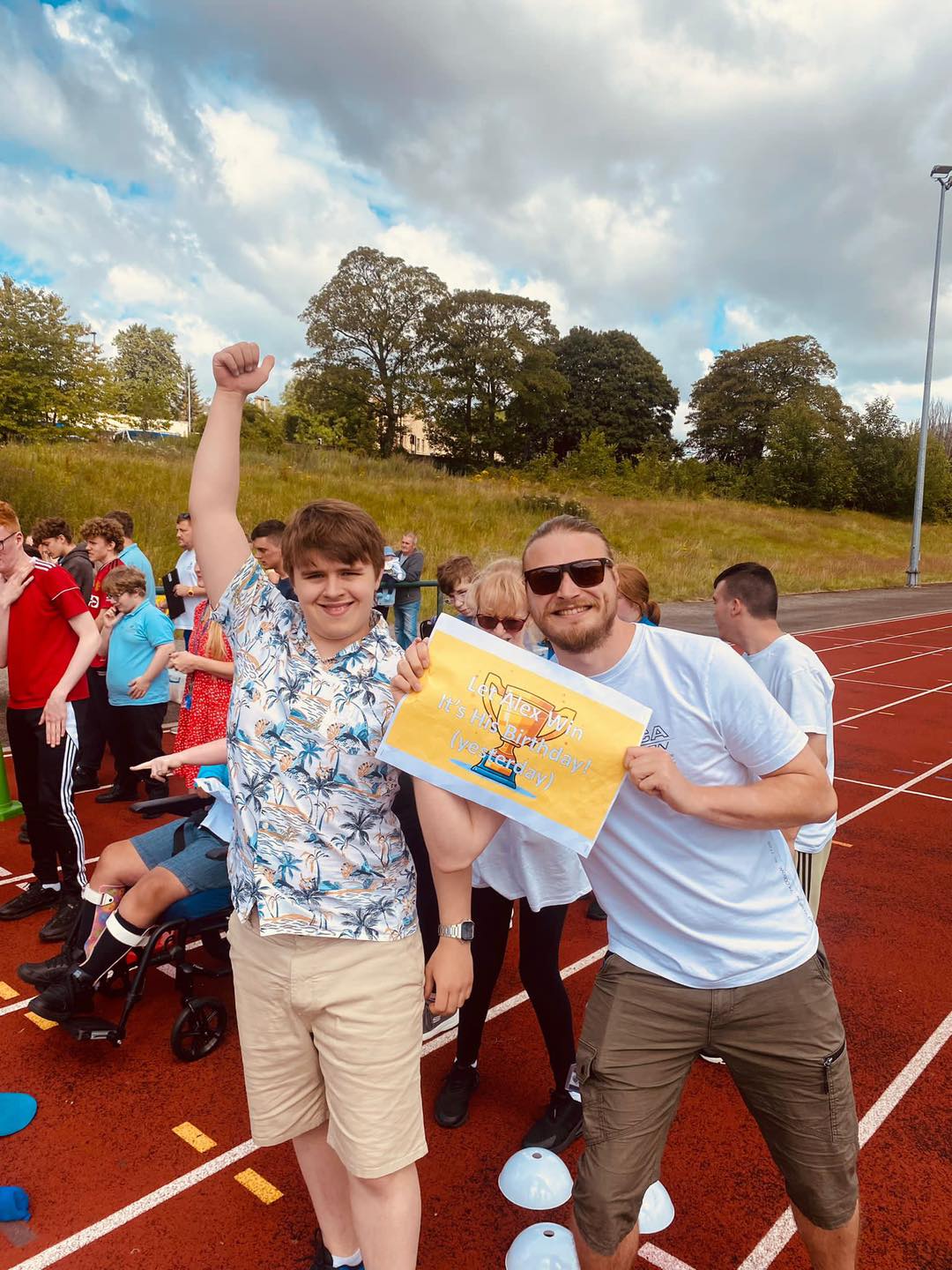 Ravenscliffe... - Ravenscliffe High School and Sports College