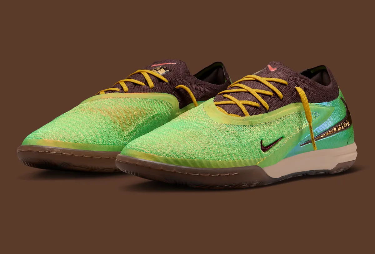 OFFICIAL PHOTOS: Travis Scott x Nike Phantom 6 Low Indoor 